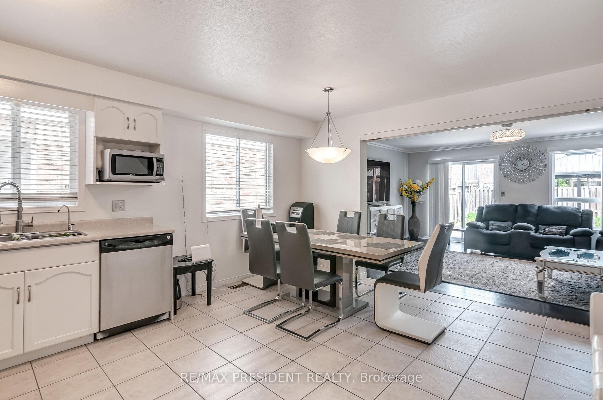 31 Chester Drive photo 11