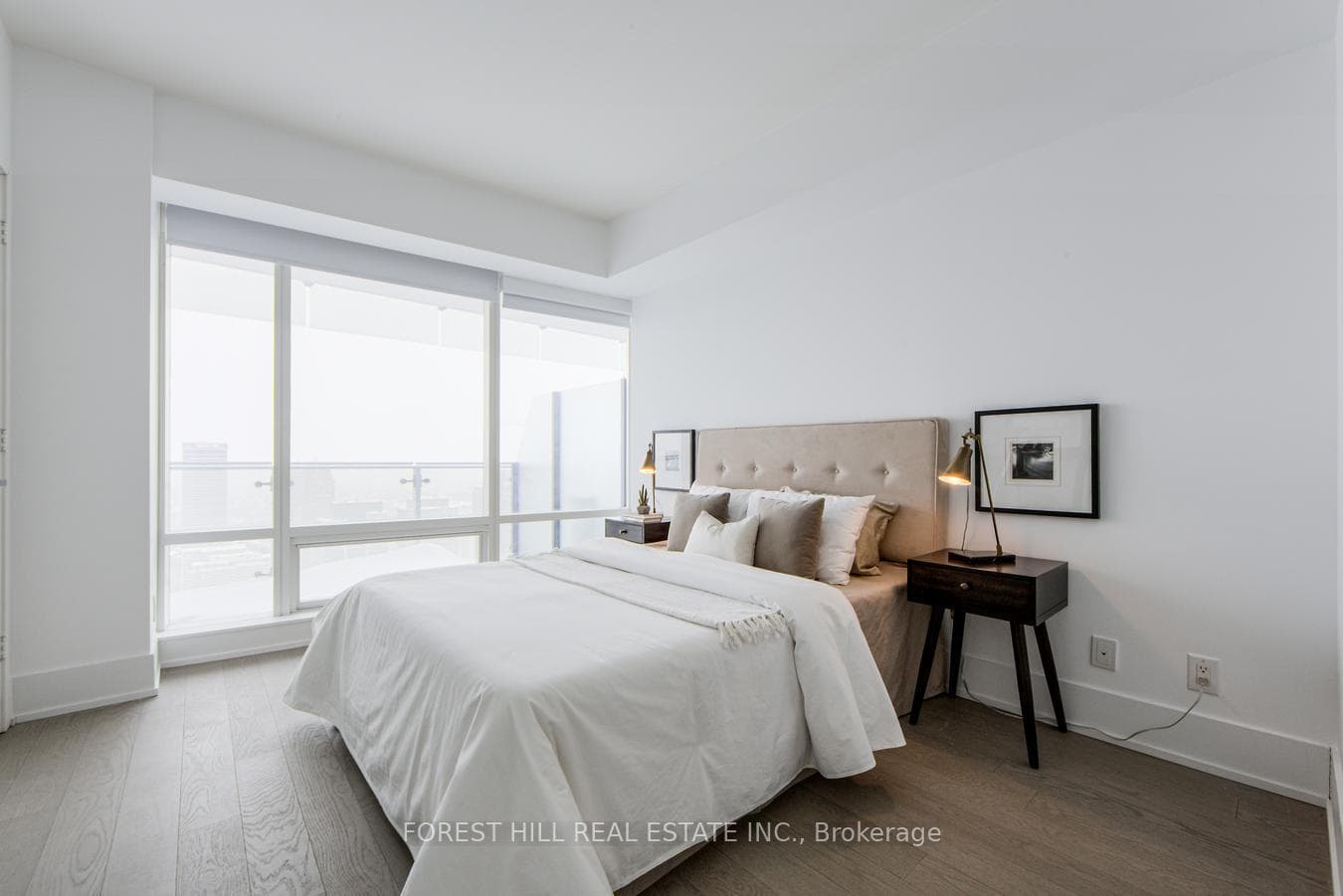 1 Bloor Street Unit 5101 photo 23