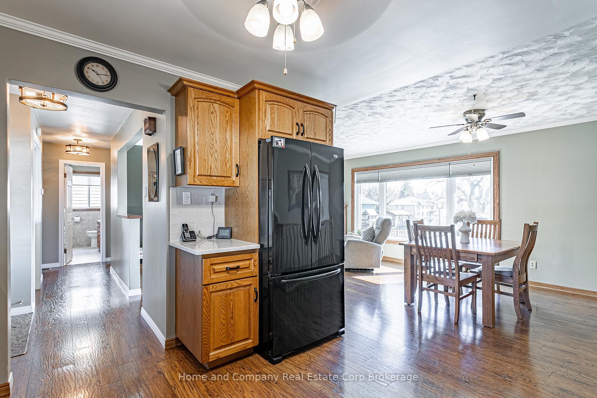3981 James Street photo 10