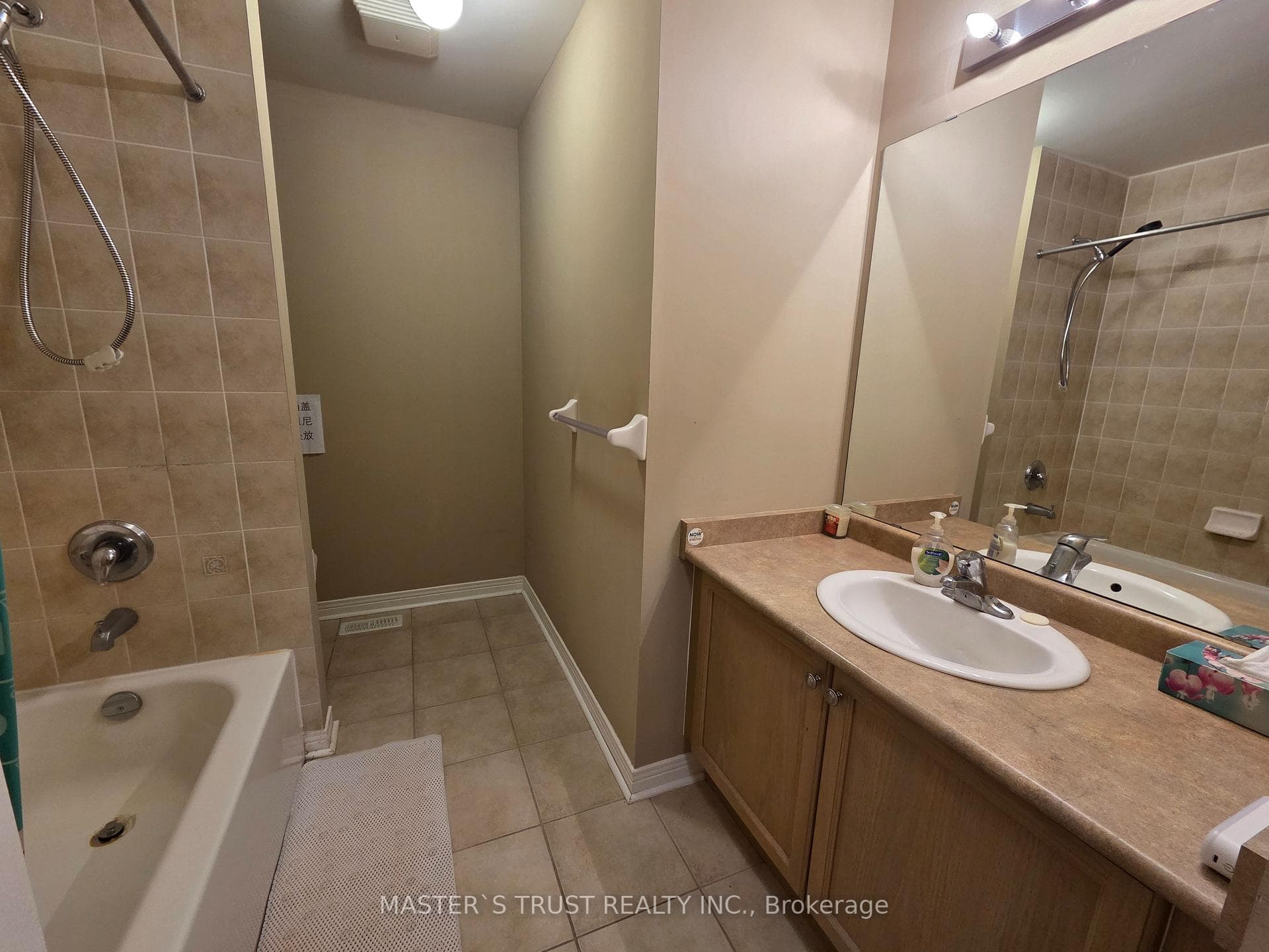 45 Sharon Lee Drive photo 16