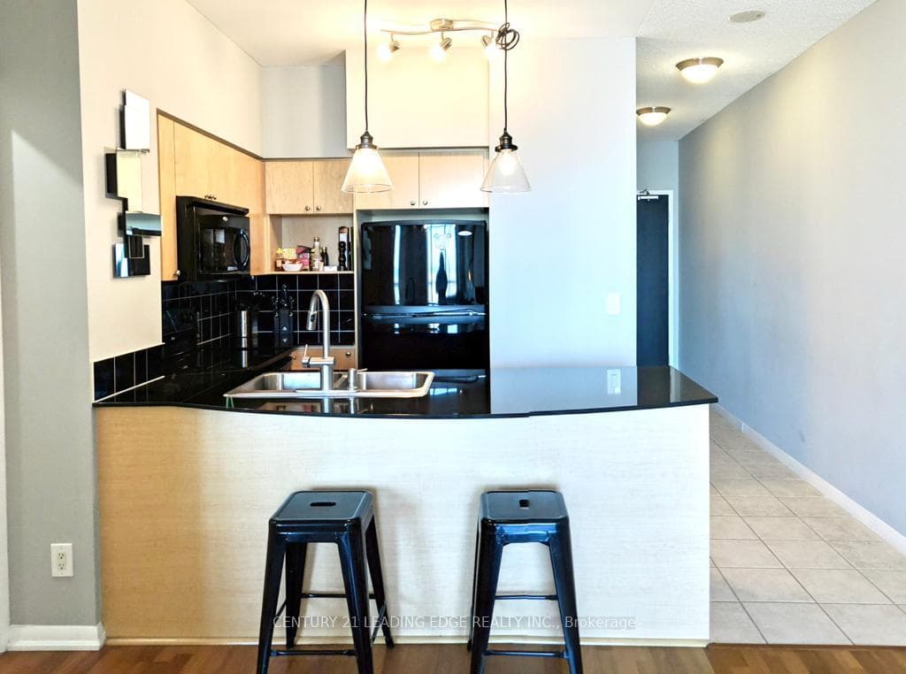 18 Yonge Street Unit 3407 photo 6