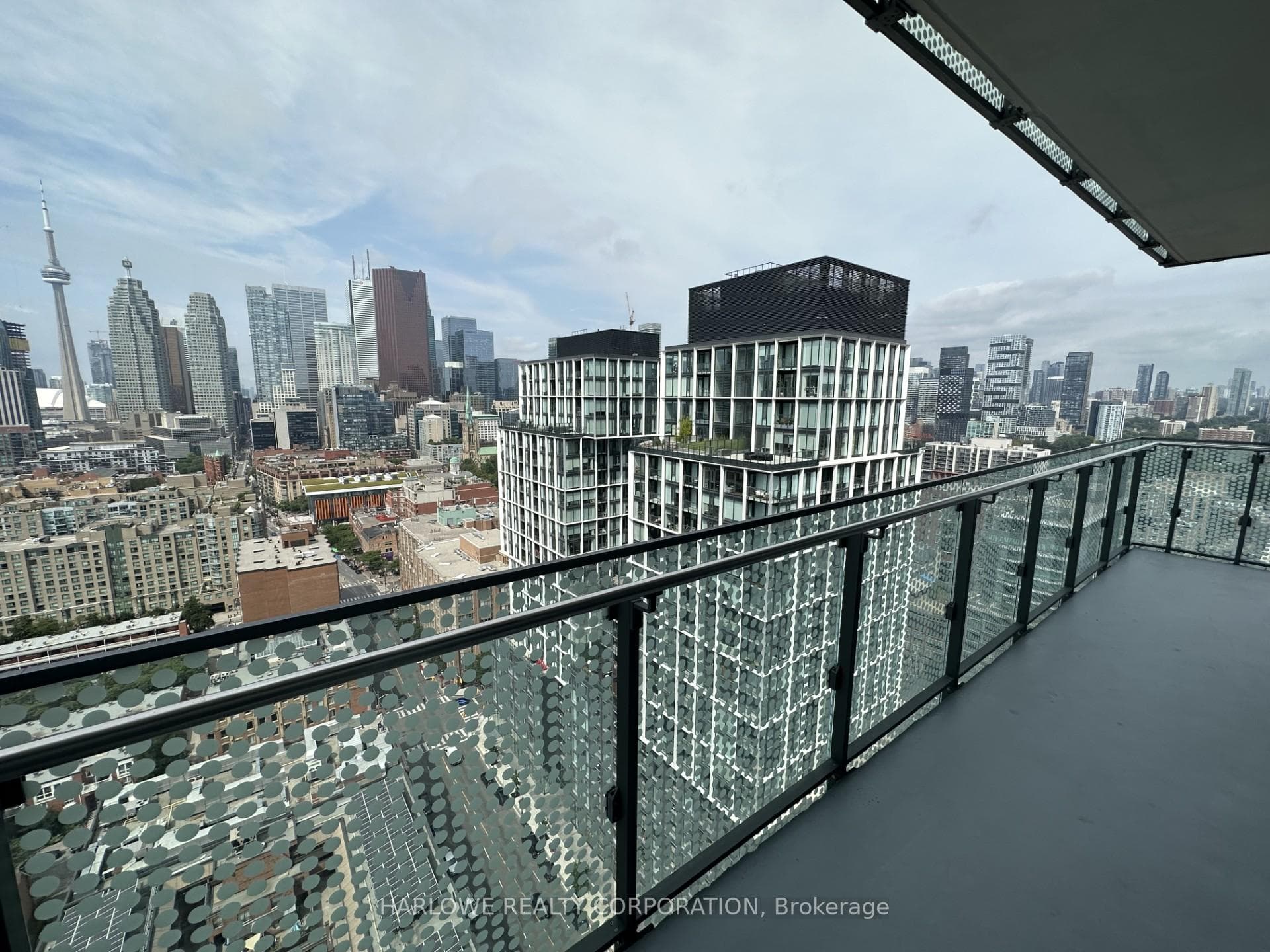 135 Lower Sherbourne Street Unit 2533 W photo 10