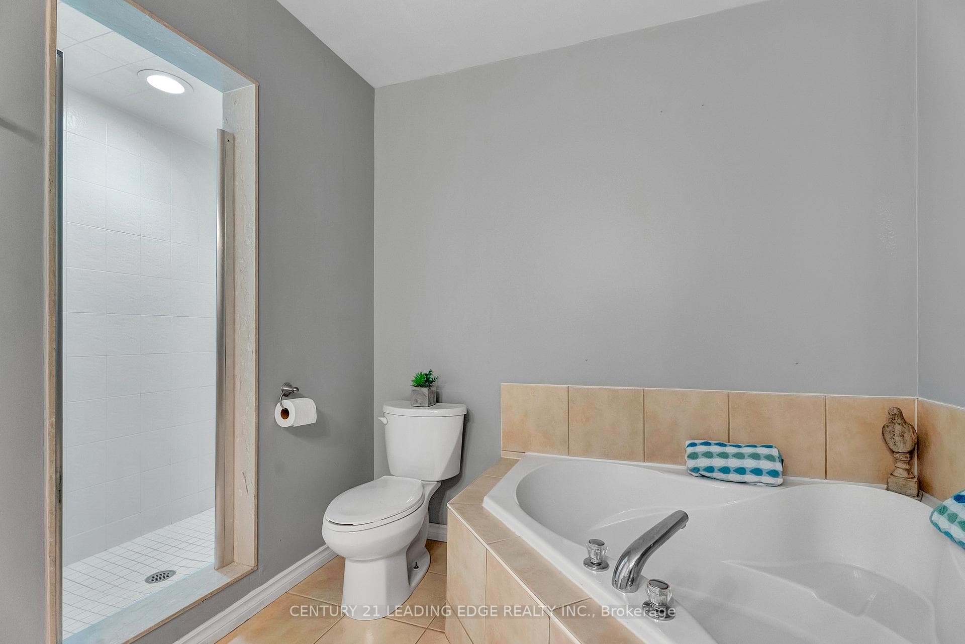 Primary Ensuite Bathroom