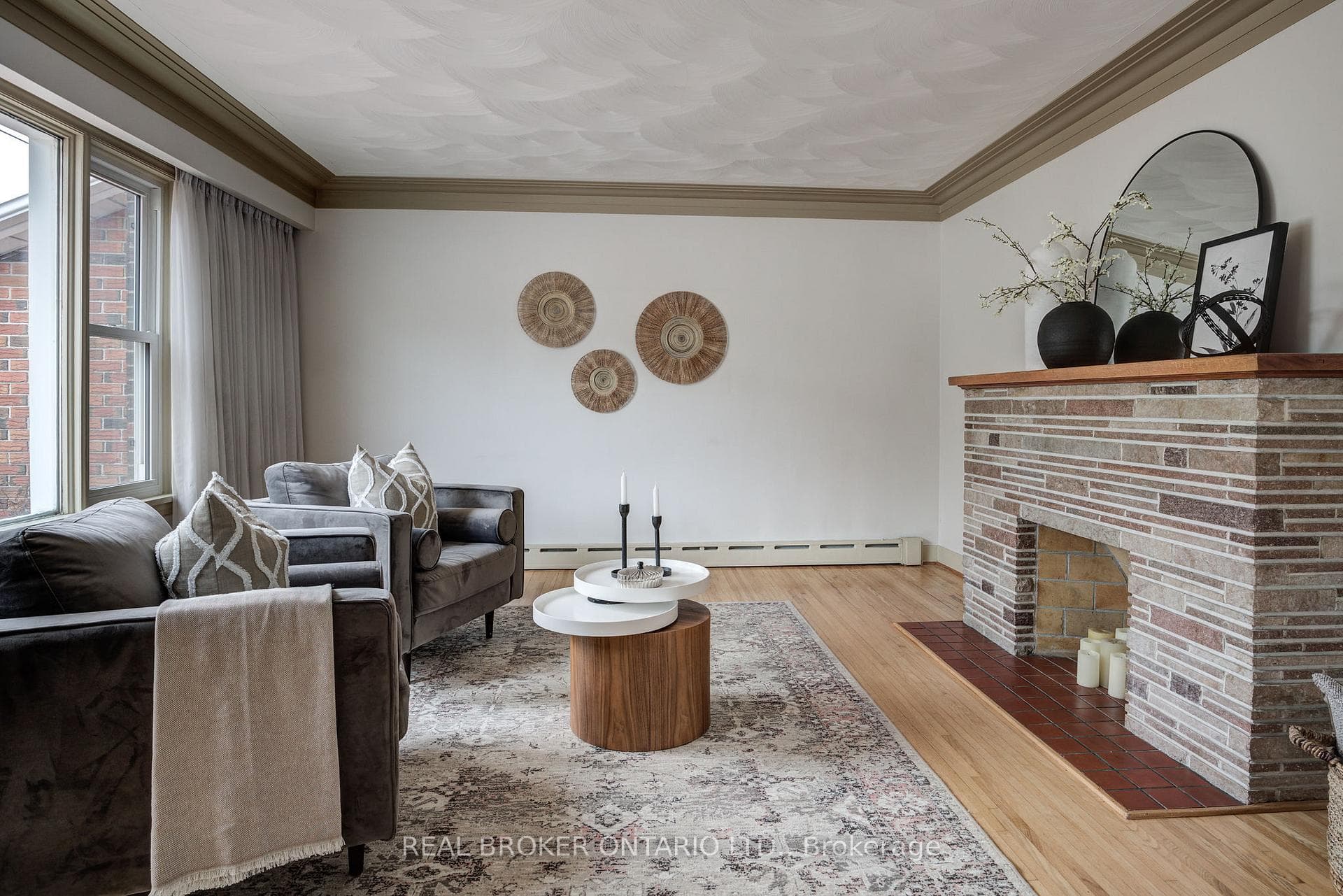 82 Hyland Drive photo 5