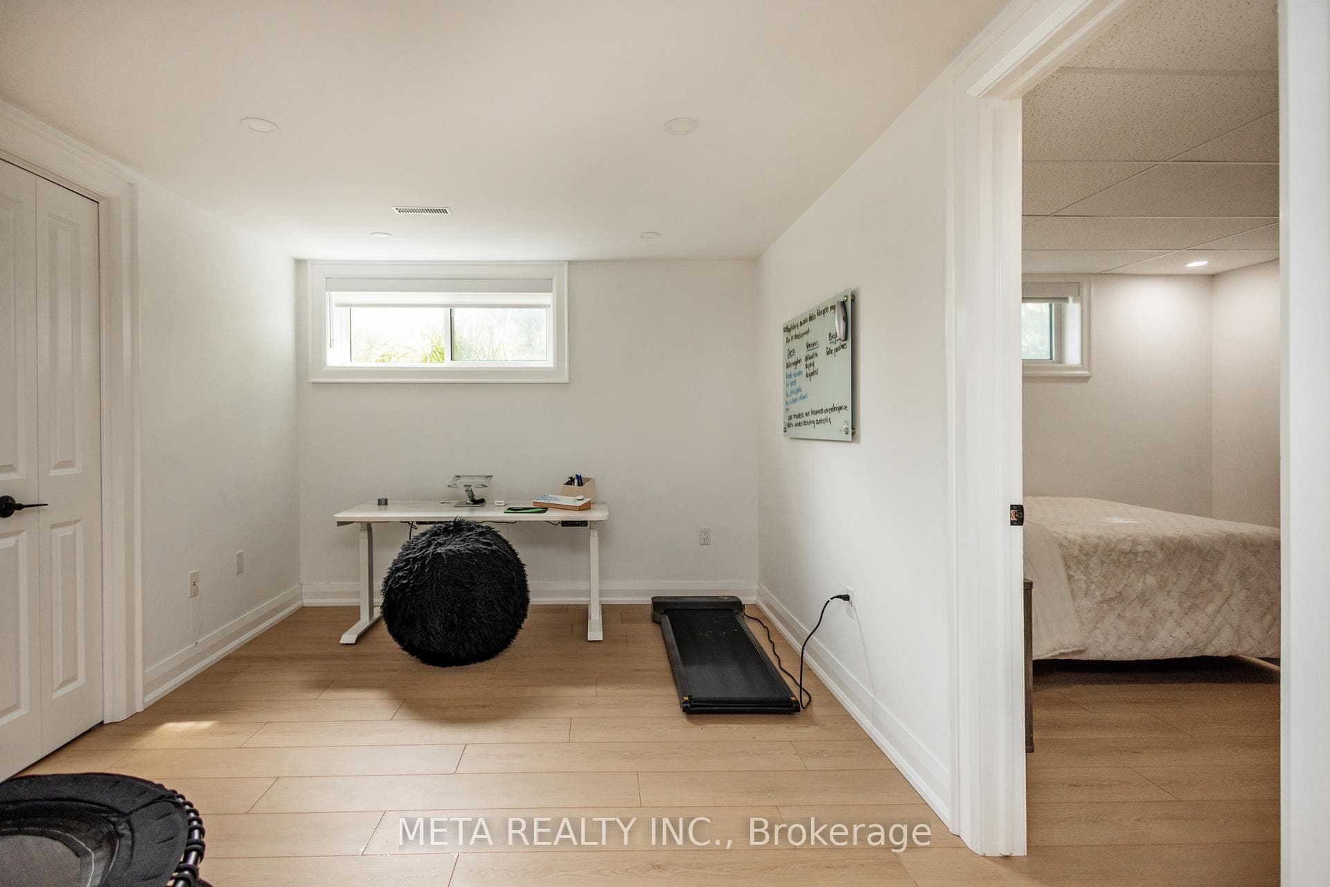 3 Randy Avenue photo 32