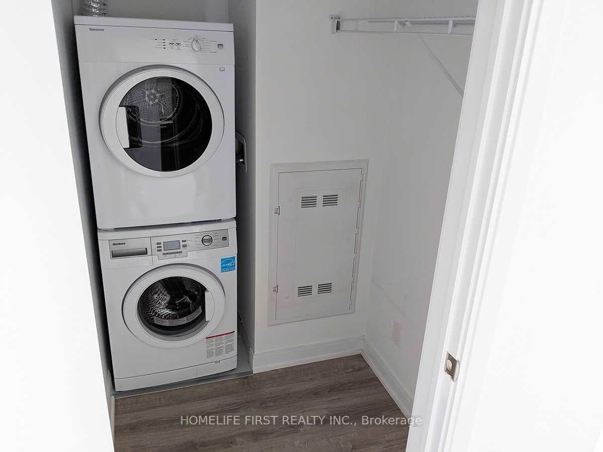 50 Charles Street Unit 2213 photo 4
