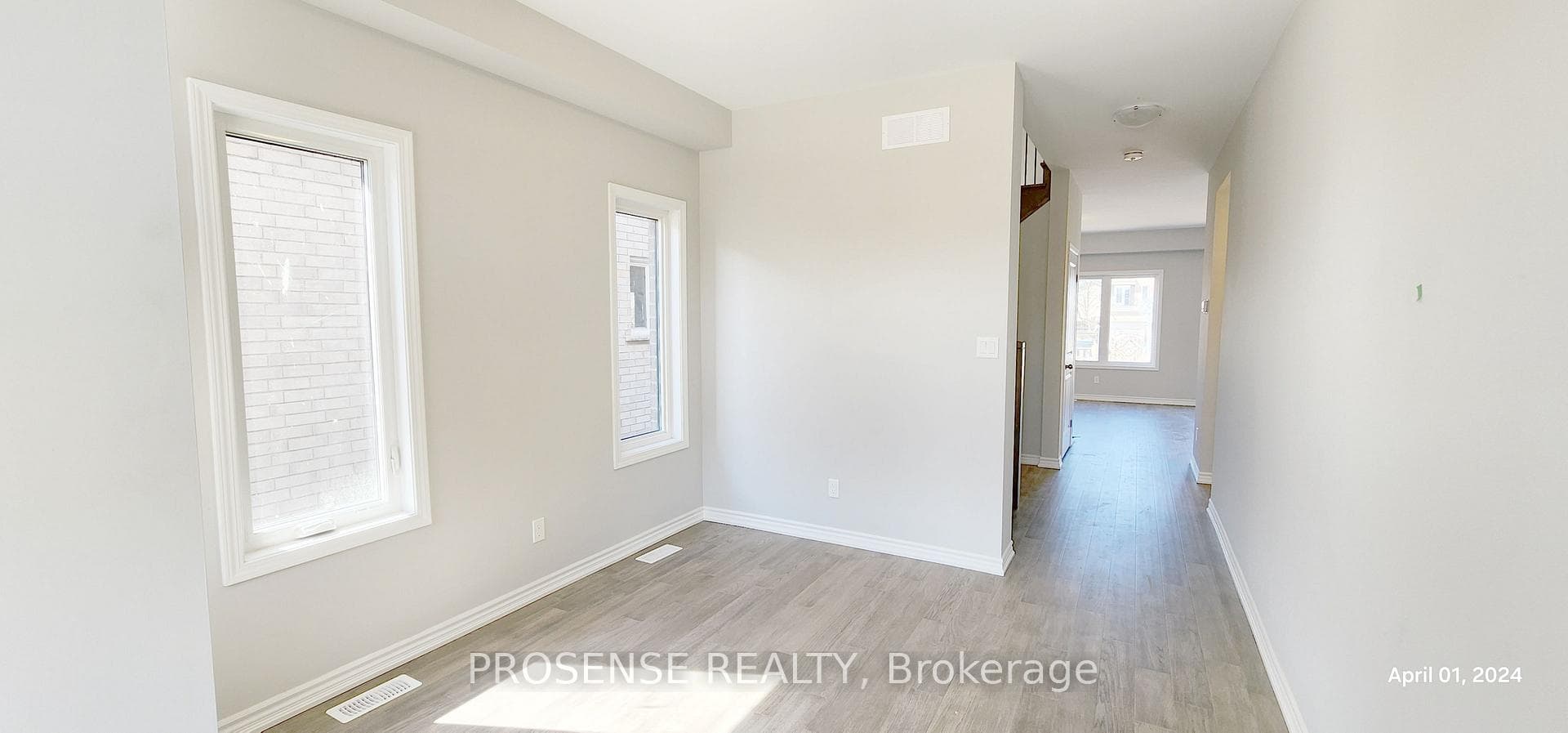 209 PILKINGTON Street photo 5