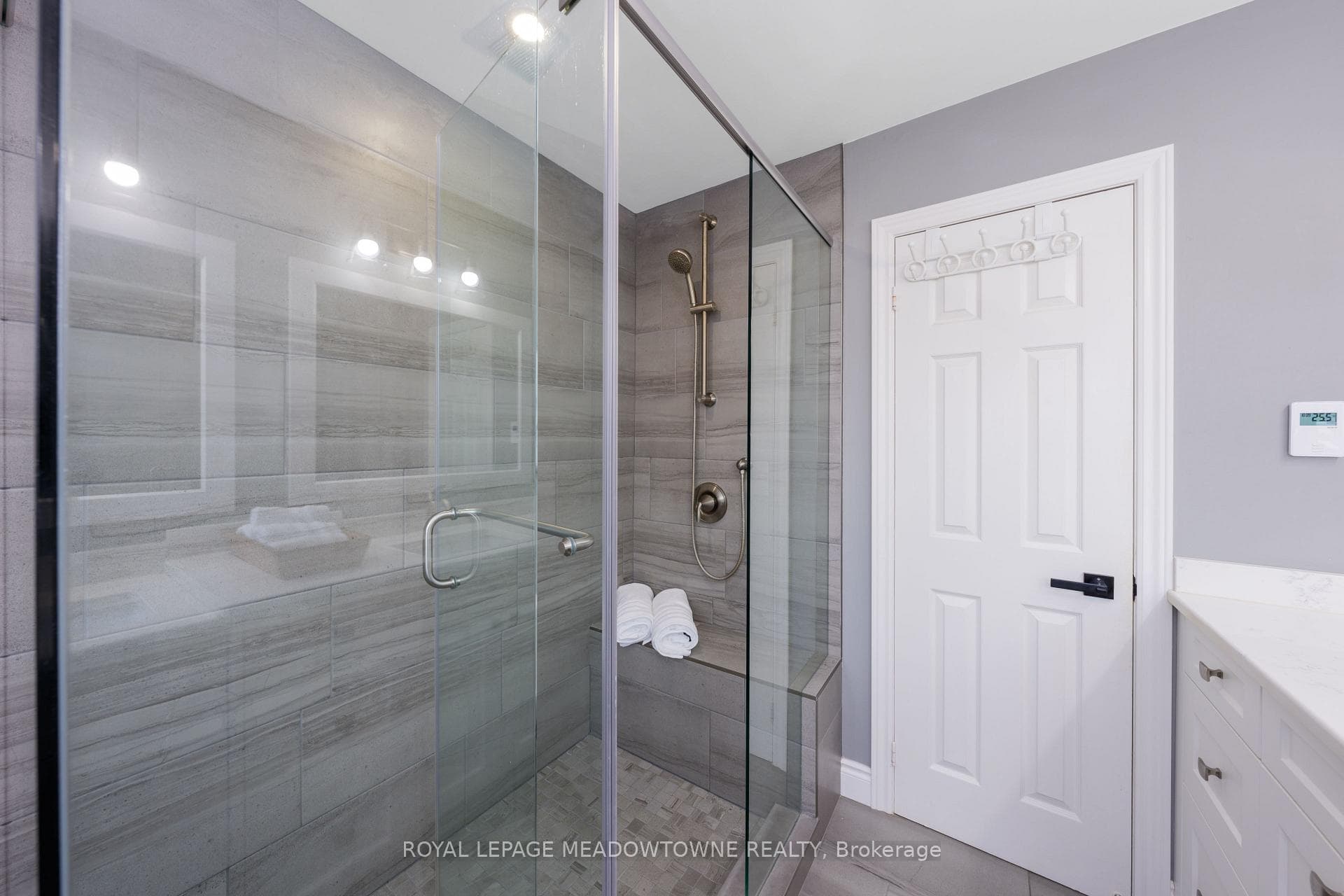 51 Roane Avenue photo 27