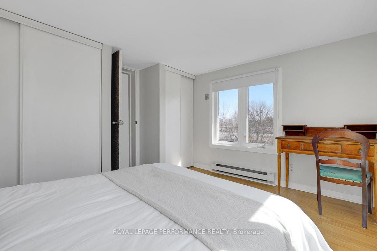 1141 North River Road photo 28
