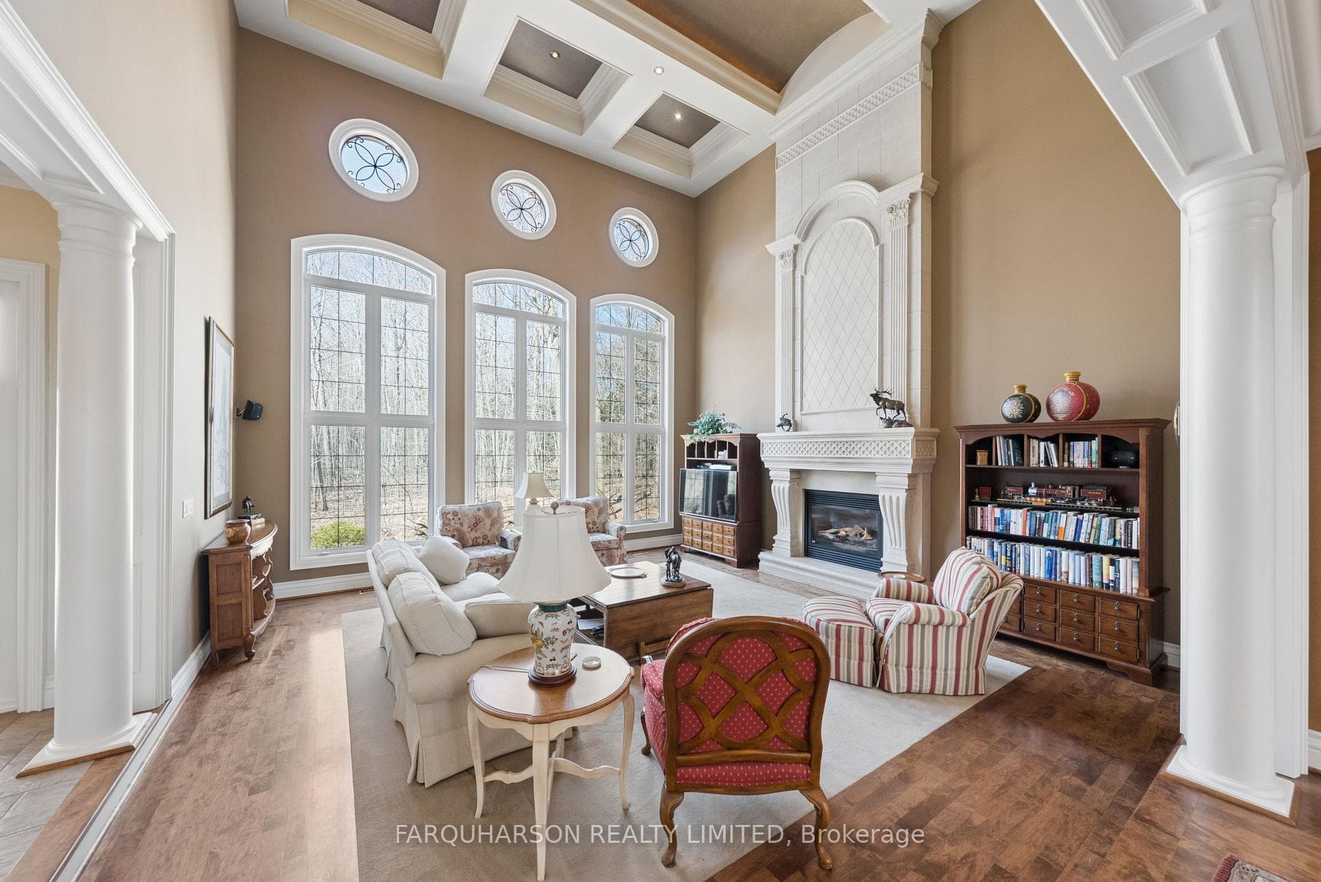 23 Lake Woods Drive photo 9
