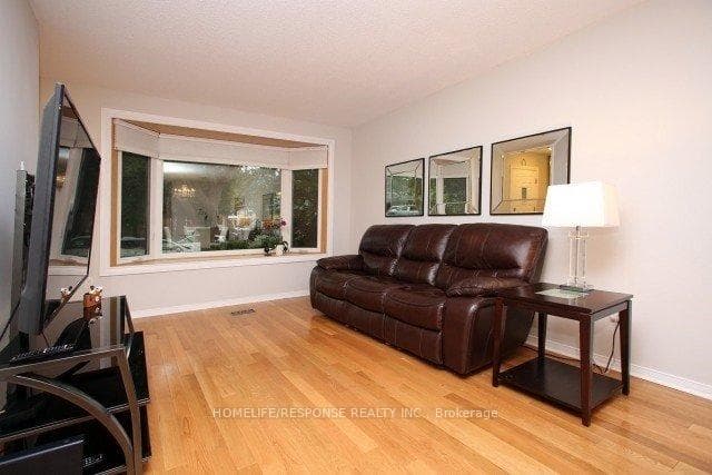 2028 CANNING Court photo 6