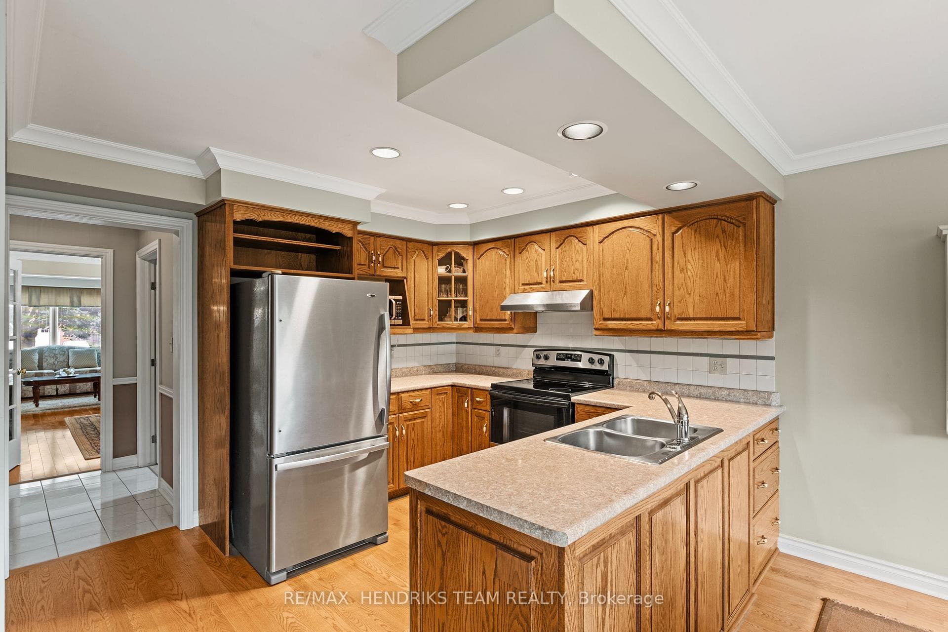 28 Heritage Lane photo 12