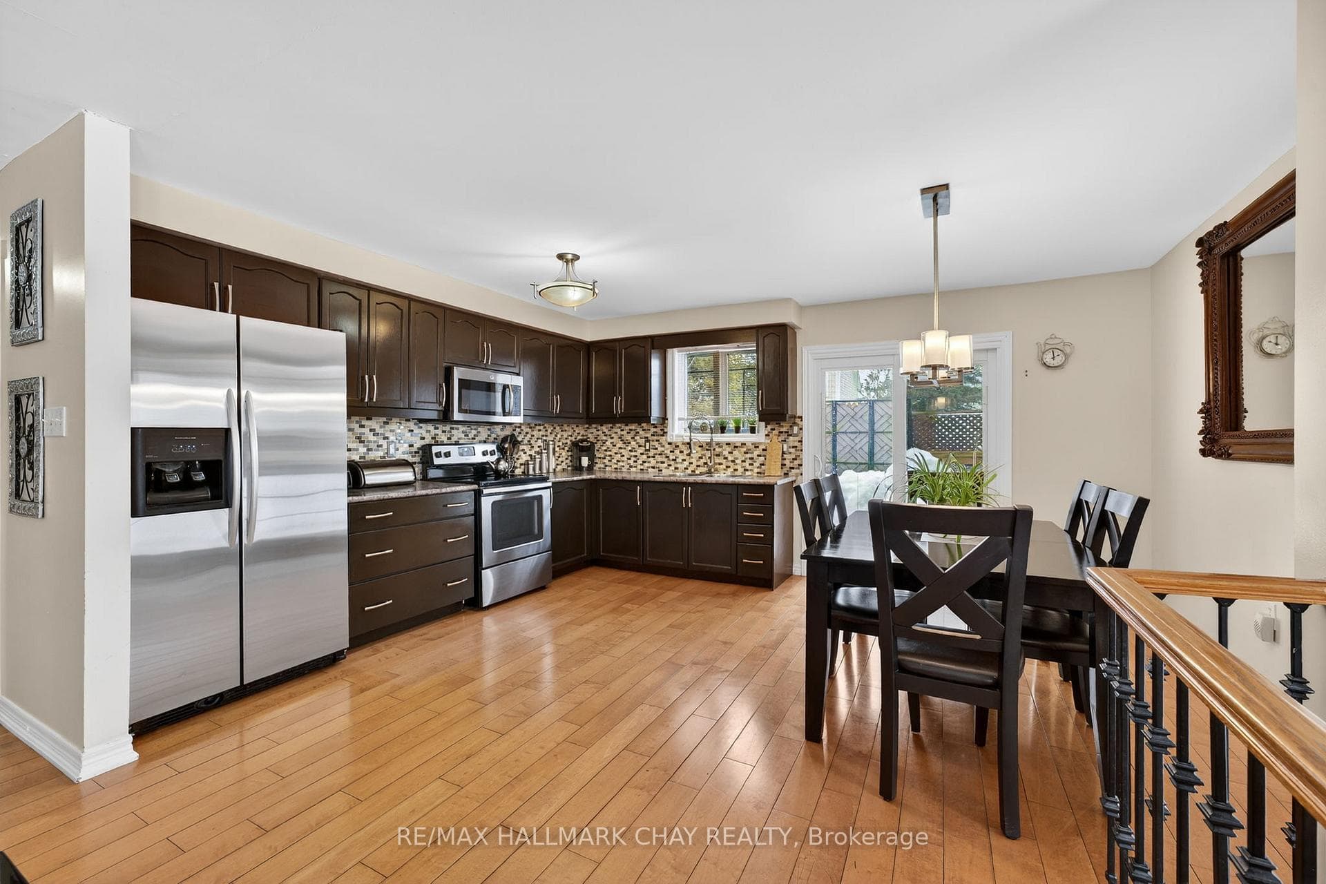 2175 Adullam Avenue photo 2