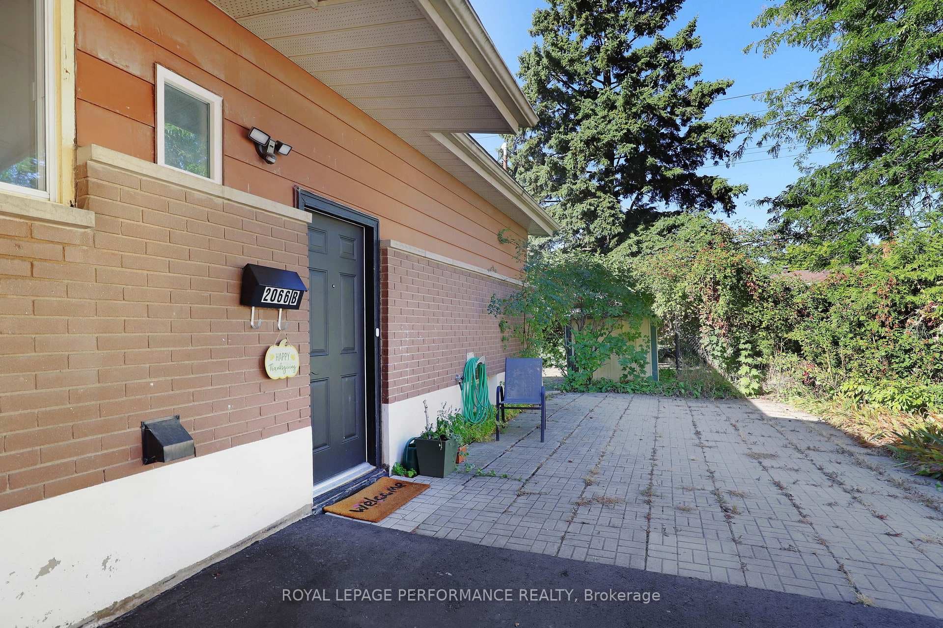 2066 Cornish Street photo 12