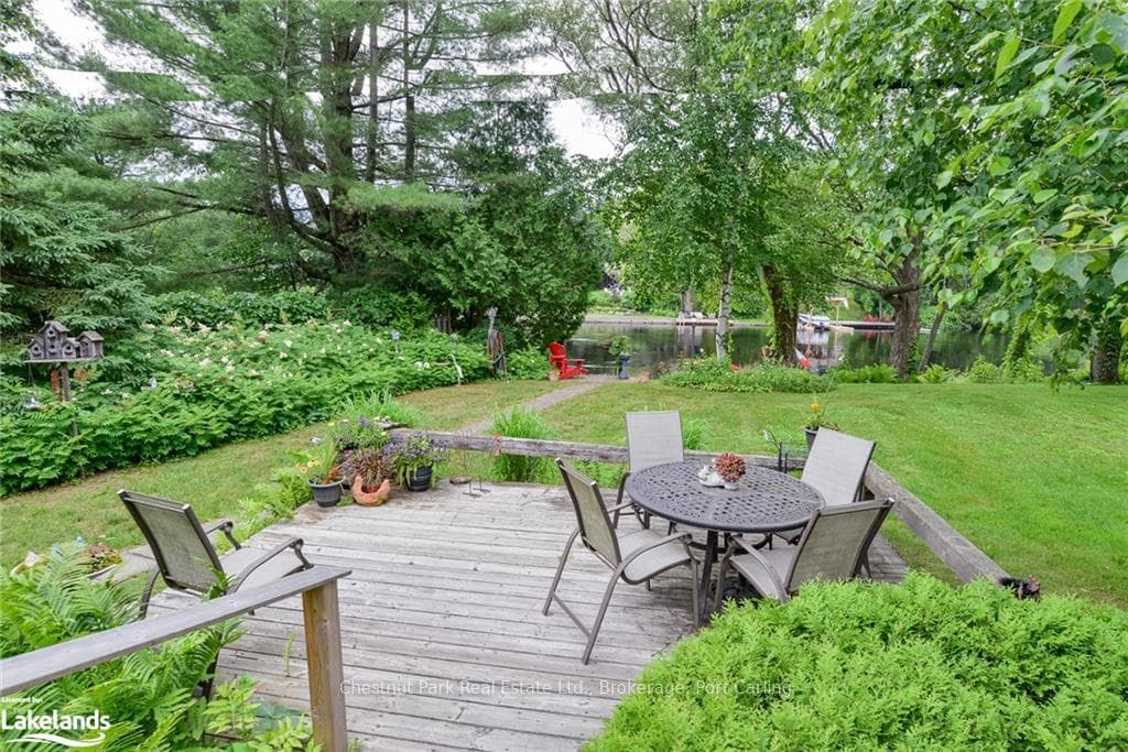 92 BEAUMONT Drive photo 31