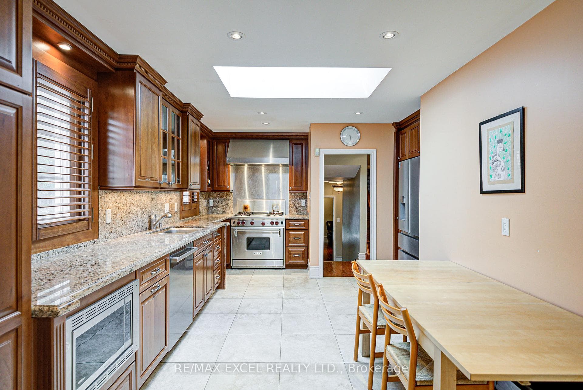 108 Babcombe Drive photo 36