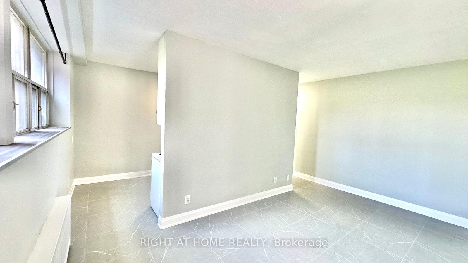 33 Flamborough Drive Unit B9 photo 6