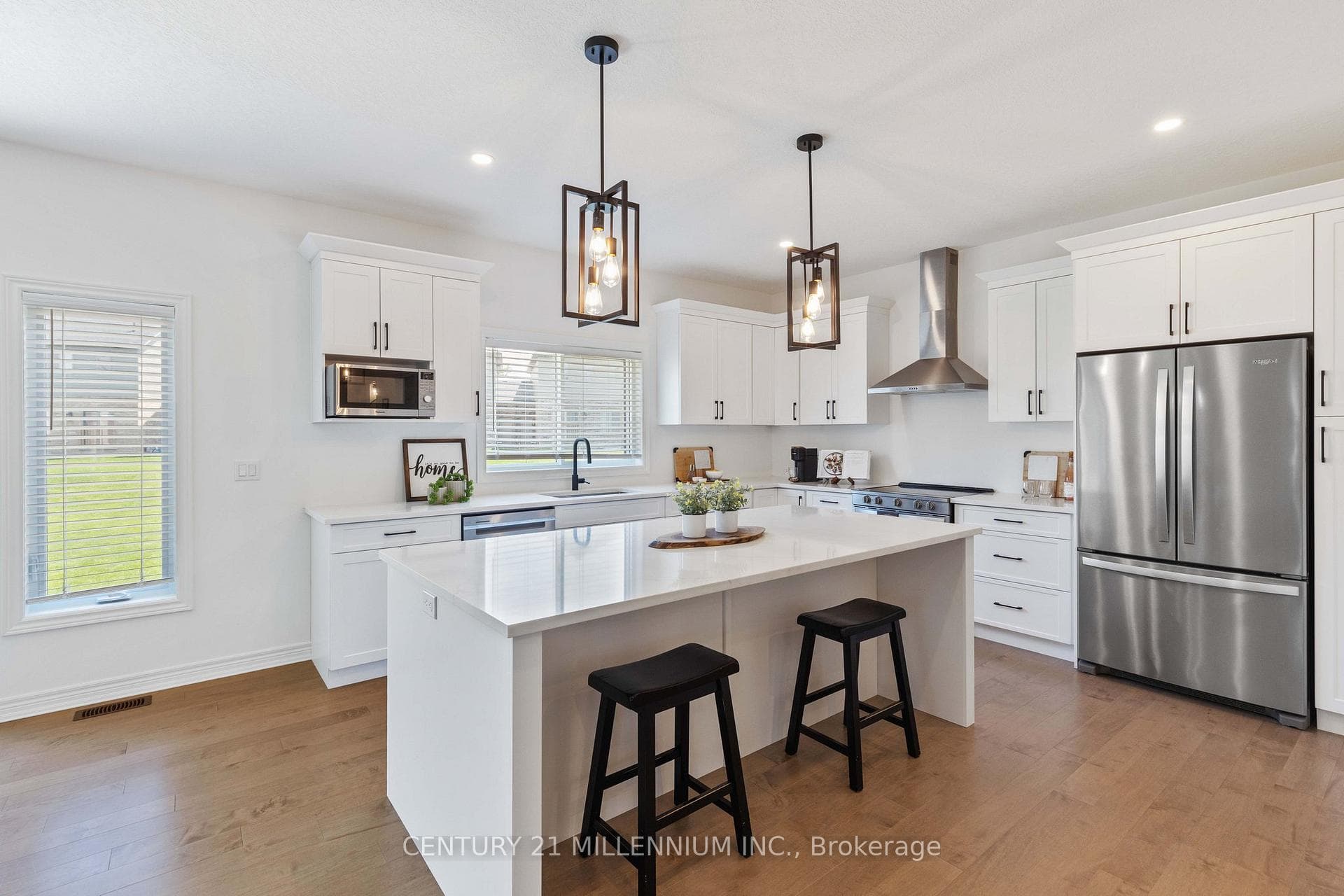 135 Plewes Drive photo 11