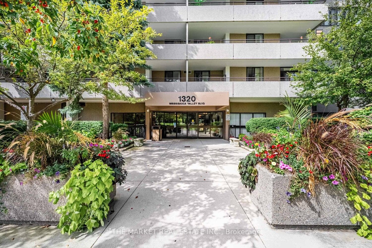 1320 Mississauga Valley Boulevard Unit 507 photo 2