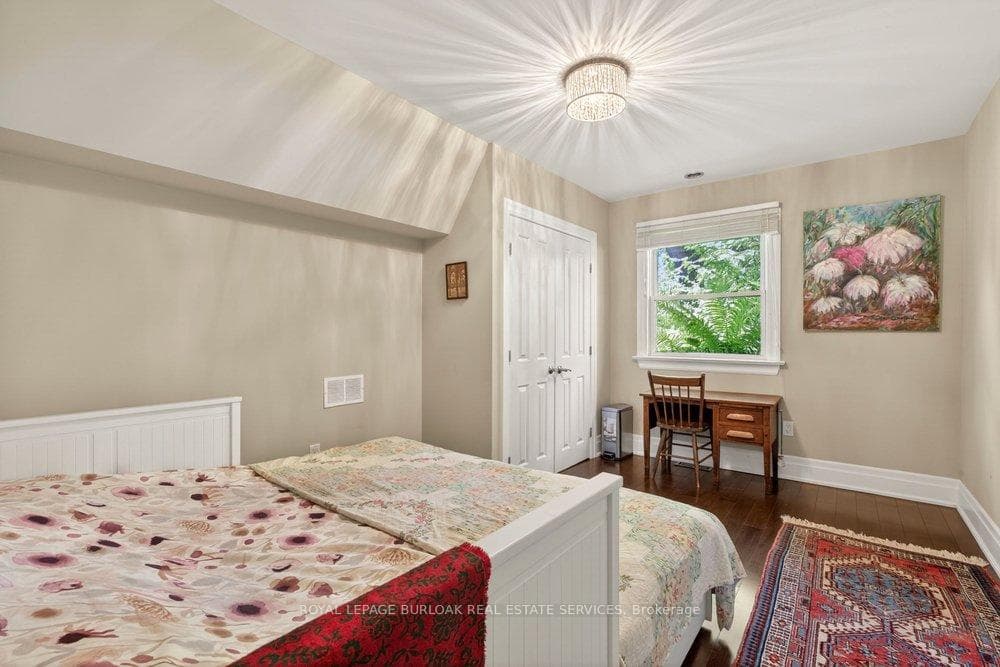 589 Sharalin Court photo 25