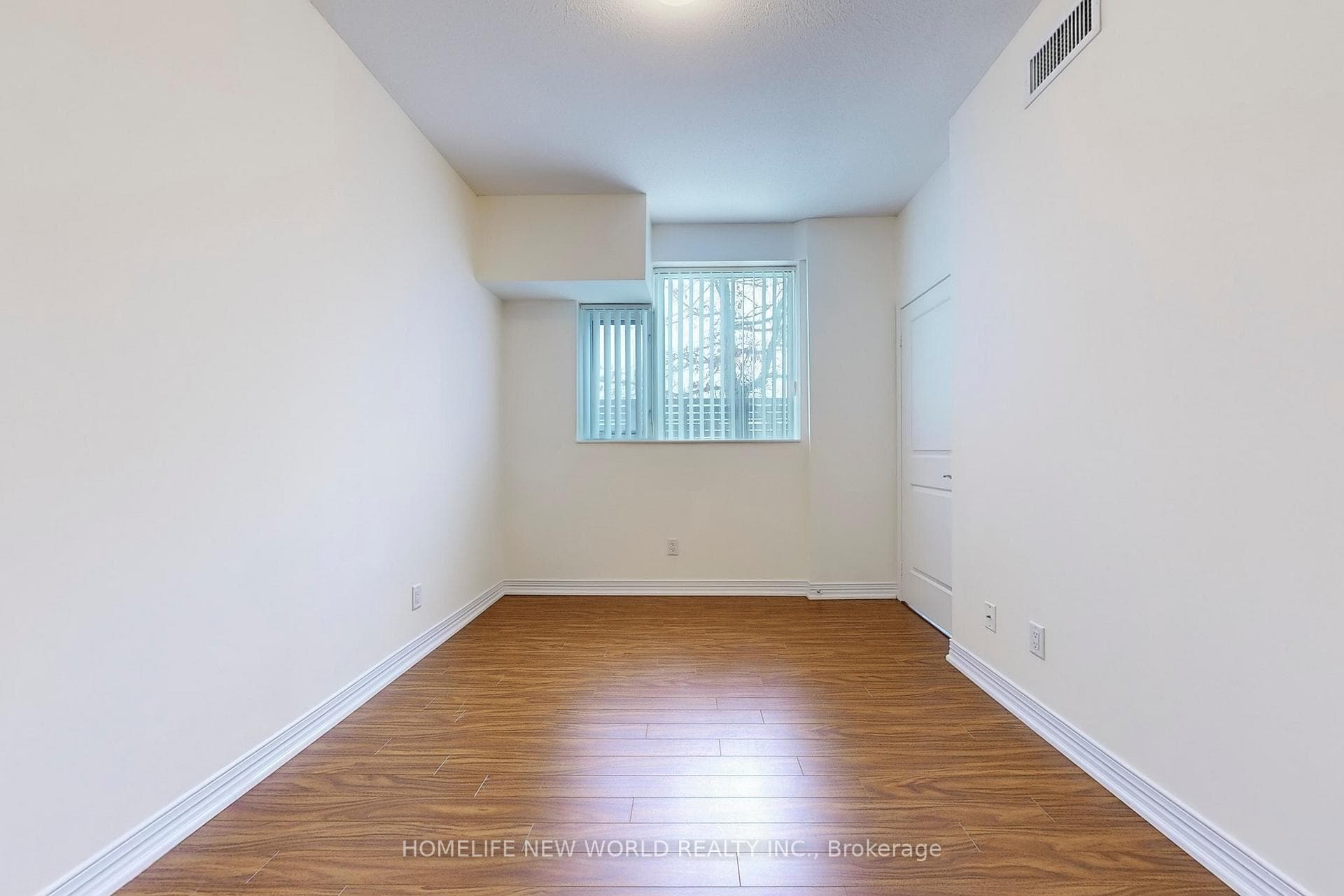 90 SCOTTFIELD Drive Unit 105 photo 12