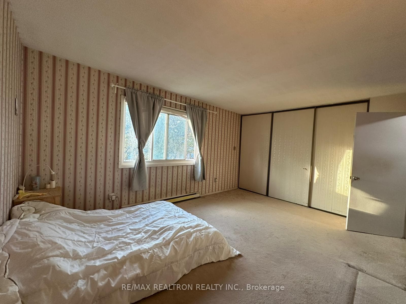 19 Osterhout Place photo 5