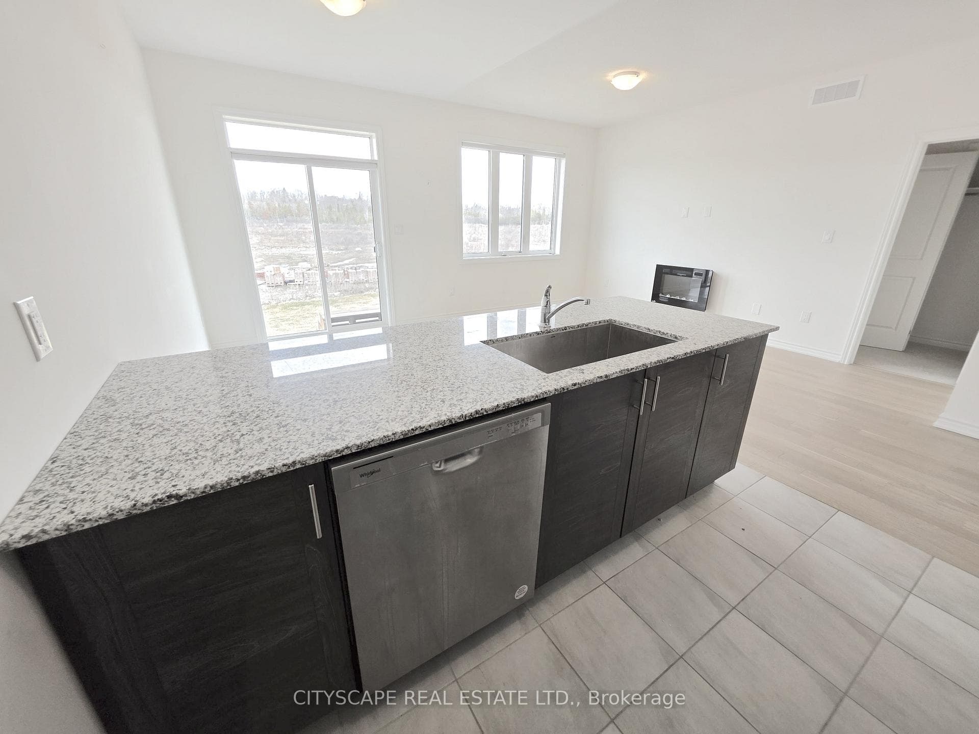 48 Hillcroft Way photo 14