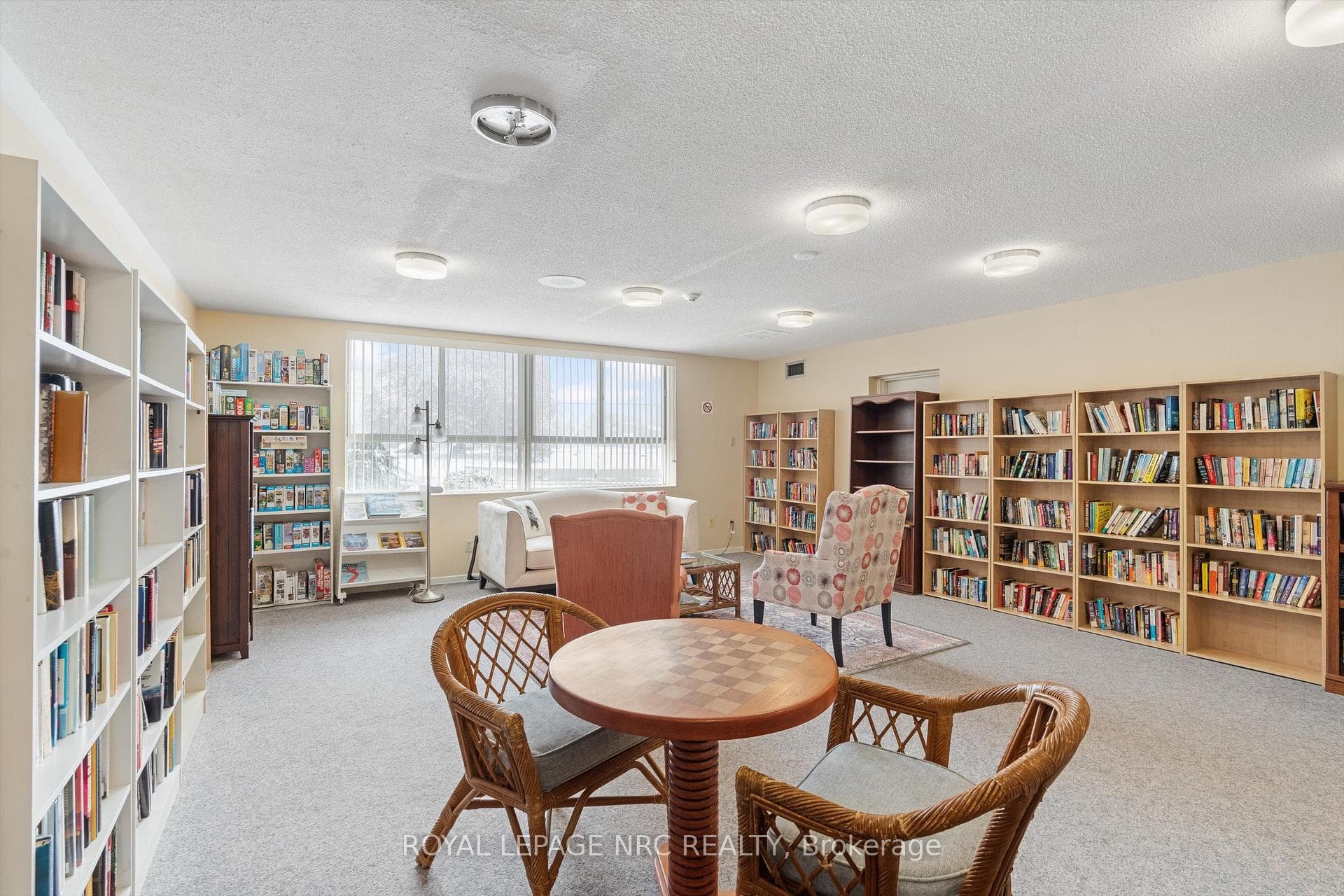 7 Gale Crescent Unit 901 photo 22