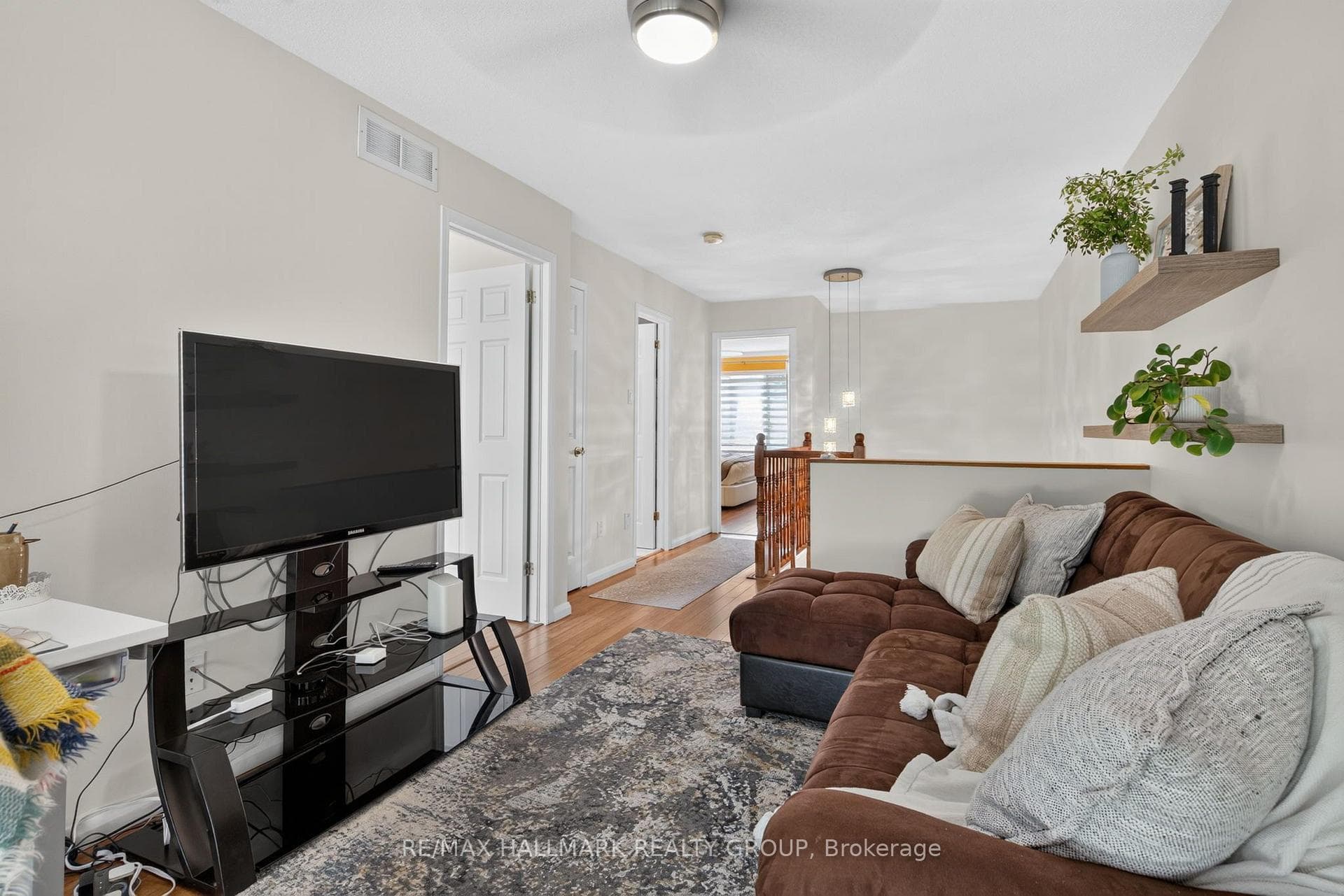63 Palmadeo Drive photo 23
