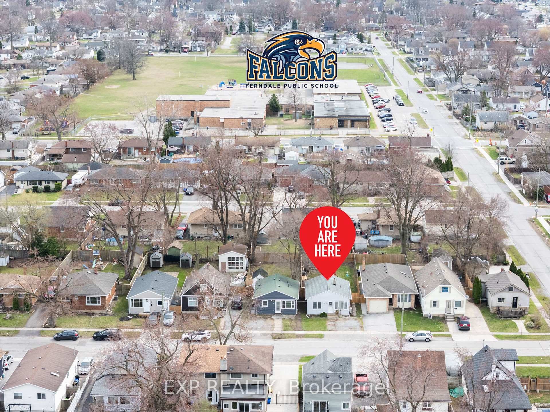 32 Alexandra Boulevard photo 2