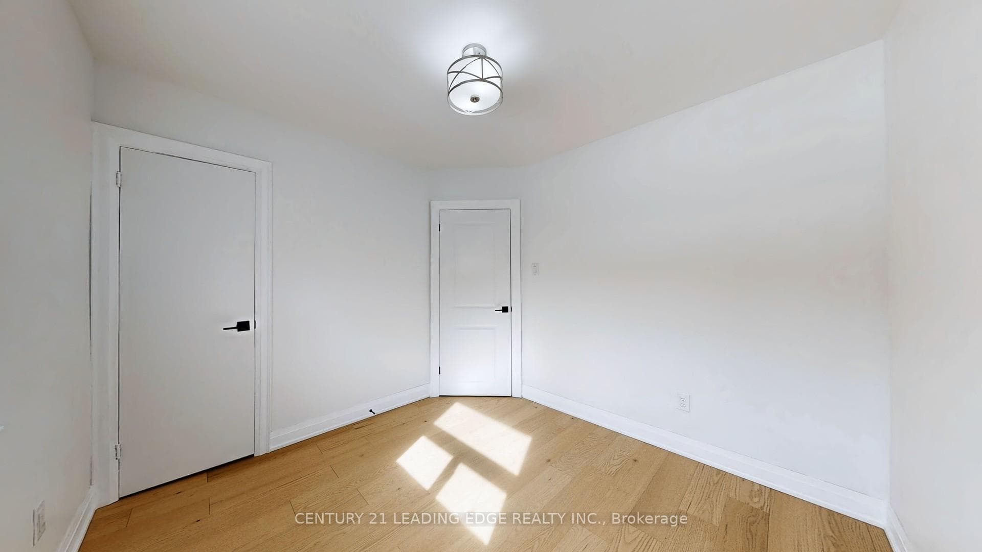 70 Wexford Boulevard photo 26