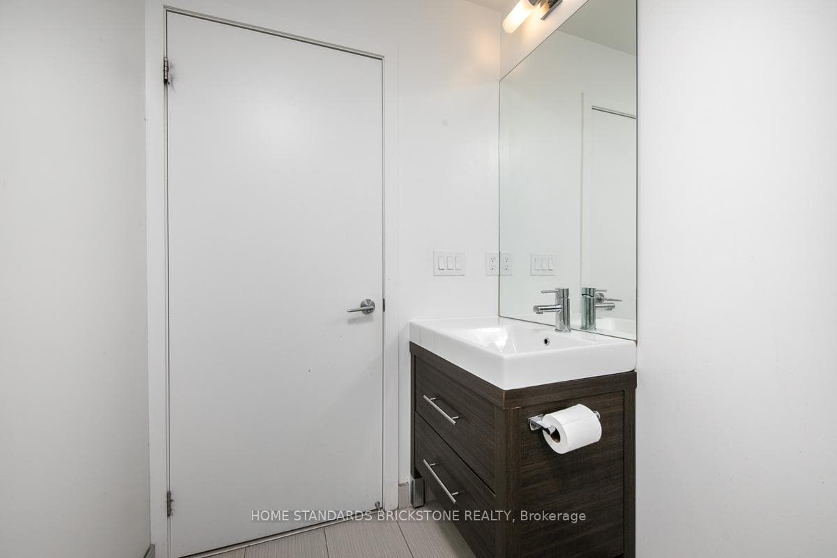 66 Forest Manor Road Unit 507 photo 30