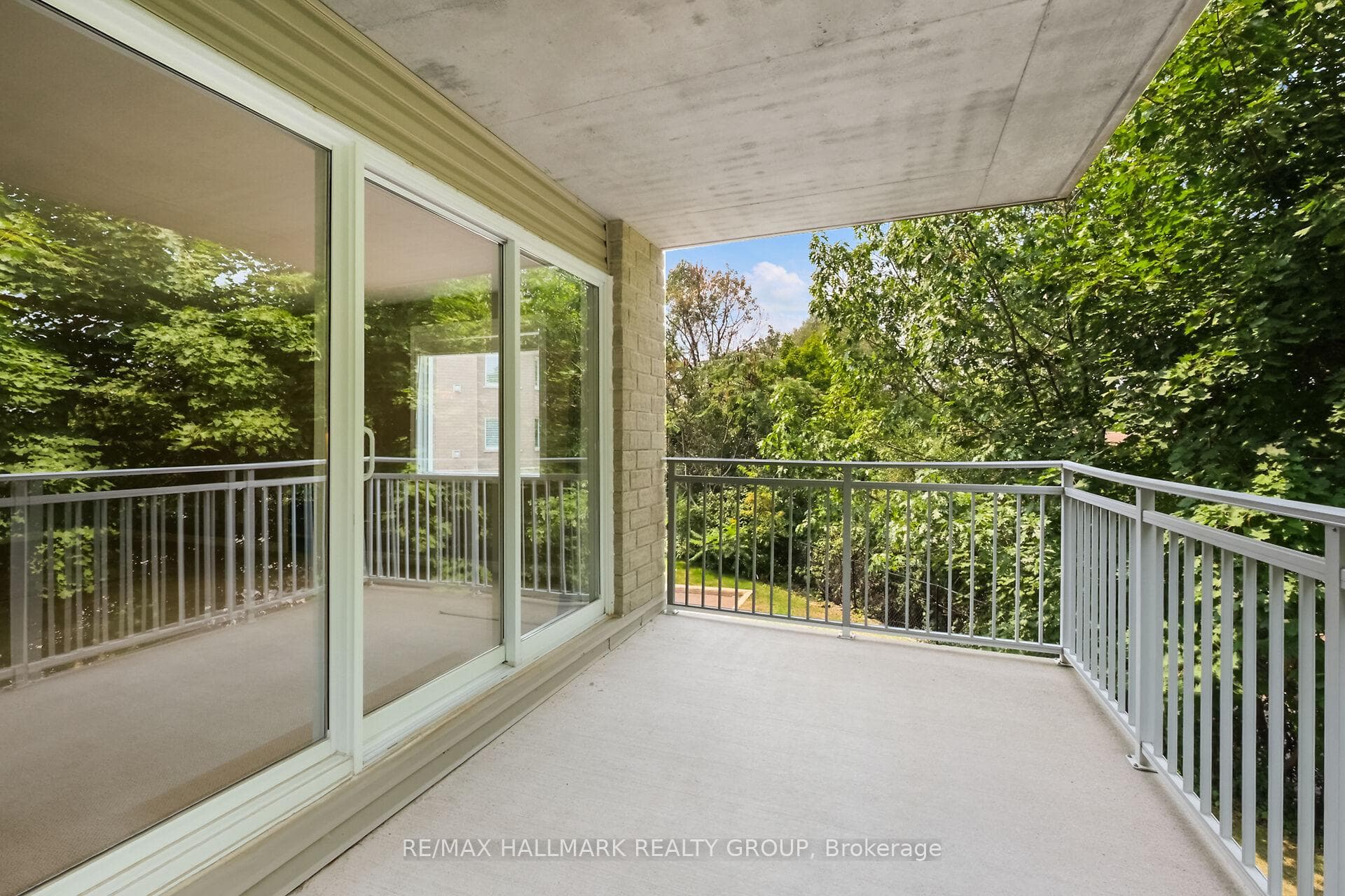 131 Robson Court Unit 1A photo 19