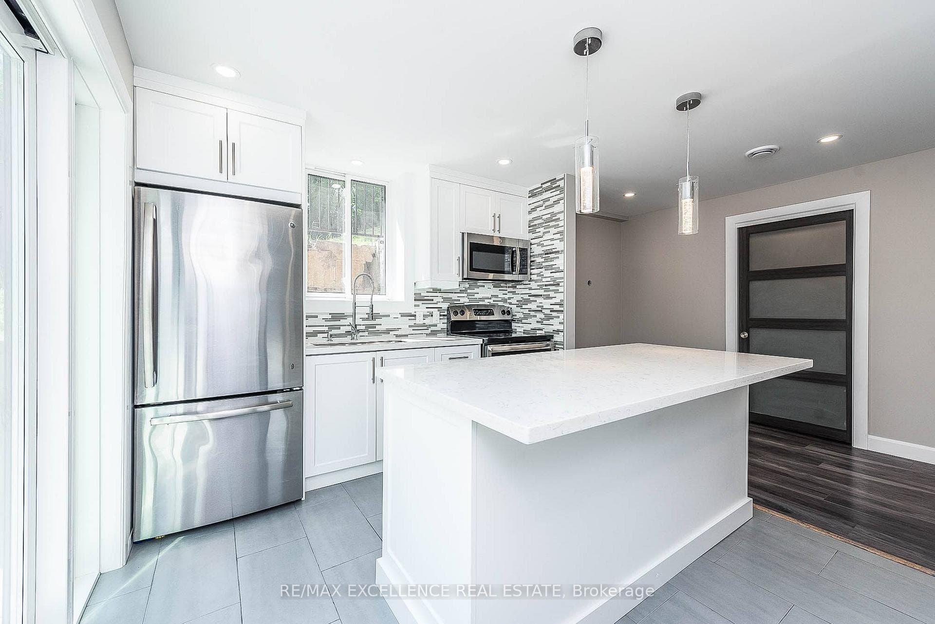 8949 Mississauga Road photo 36