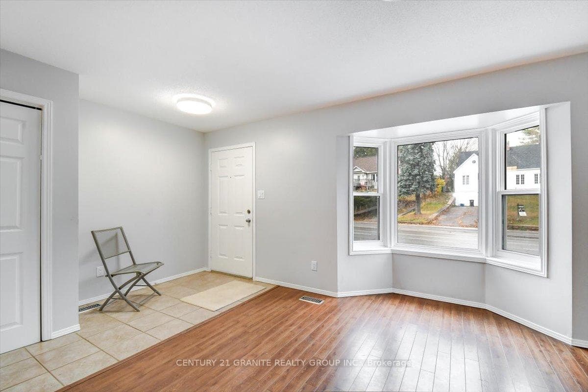 11 Monck Street photo 5