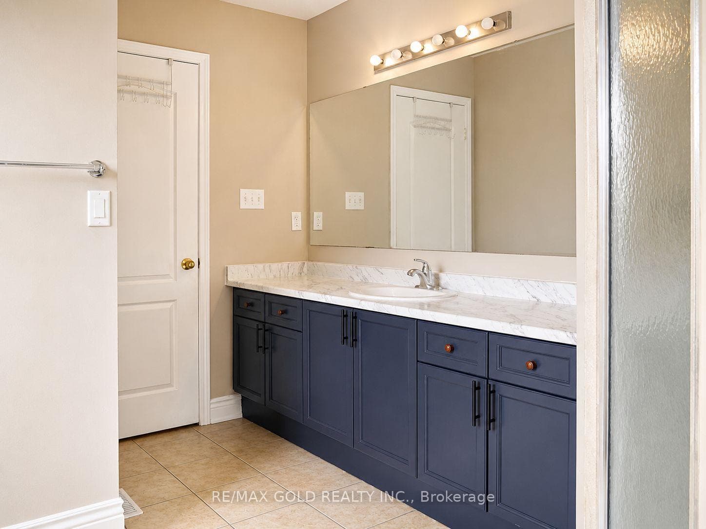 24 Gander Crescent photo 14