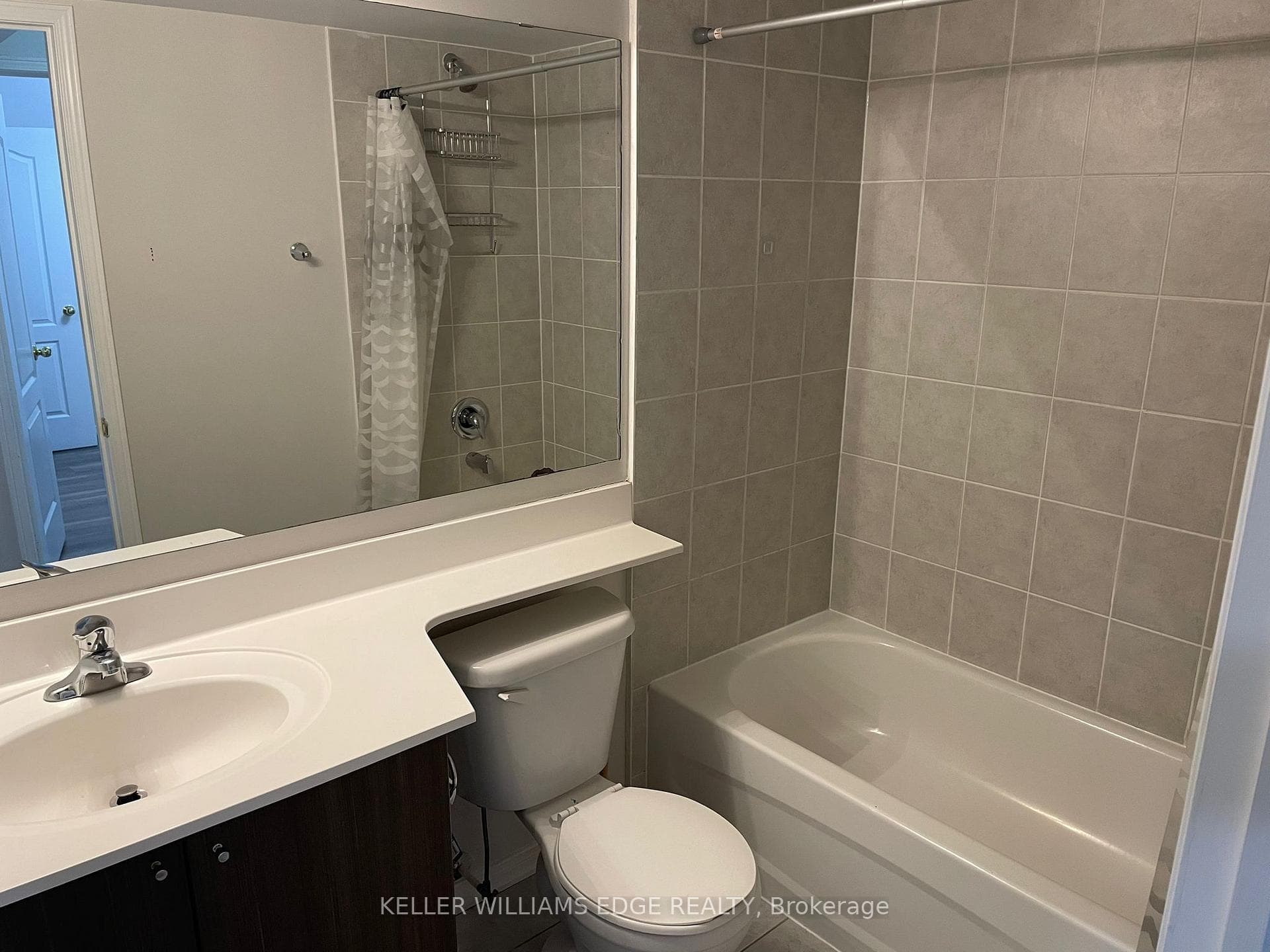 Shower with Bathtub