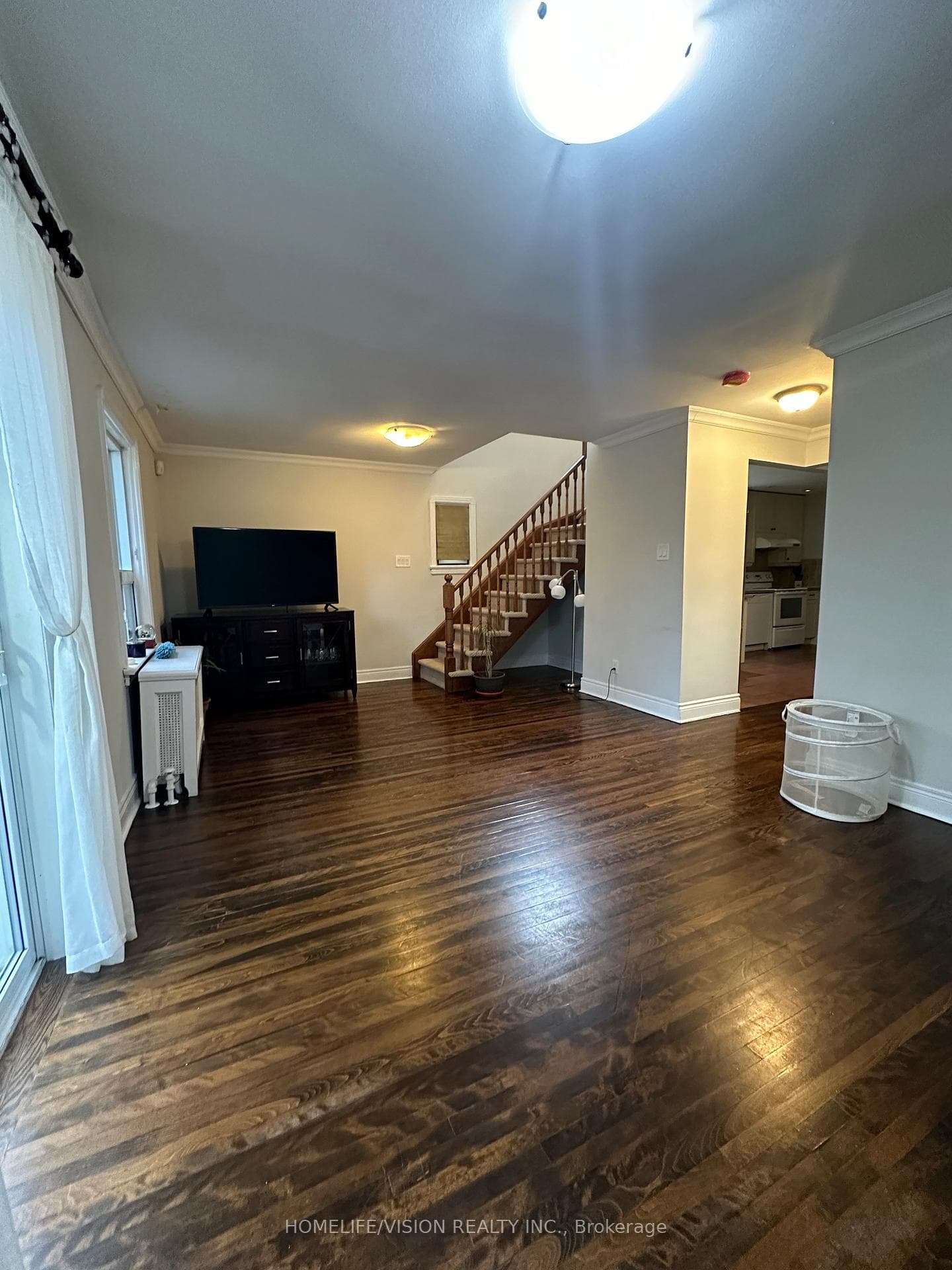 29 Glencrest Boulevard photo 32