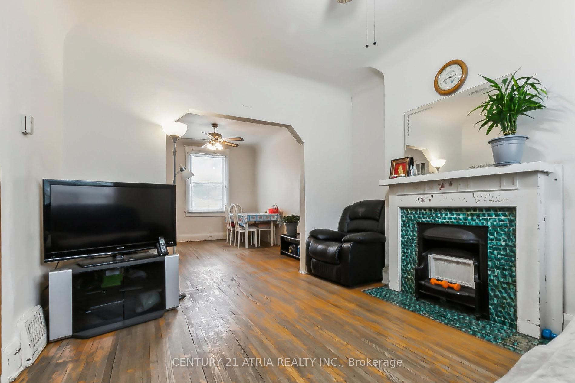 7 Cherry Nook Gardens photo 4