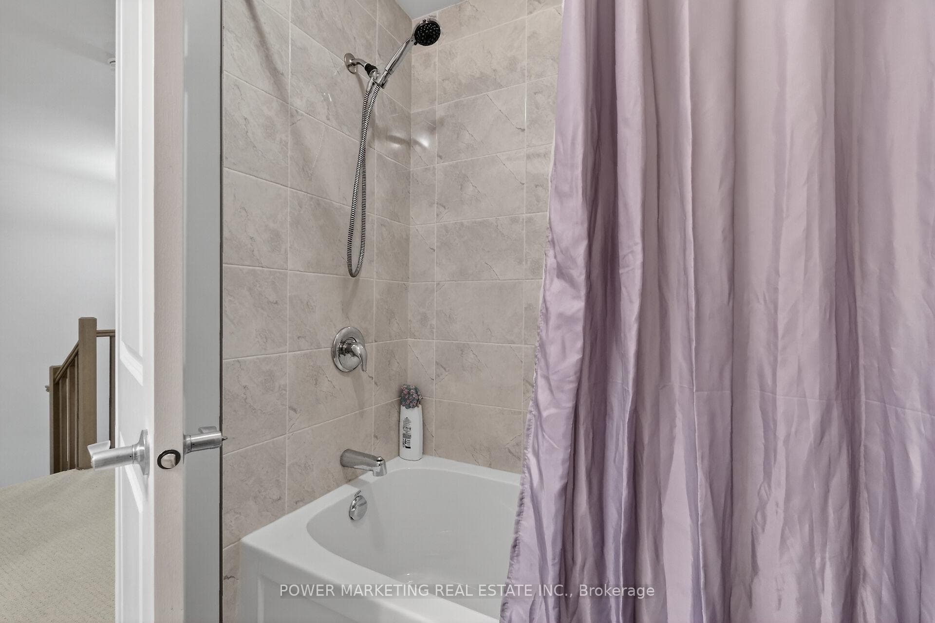 528 ENCLAVE Lane photo 34