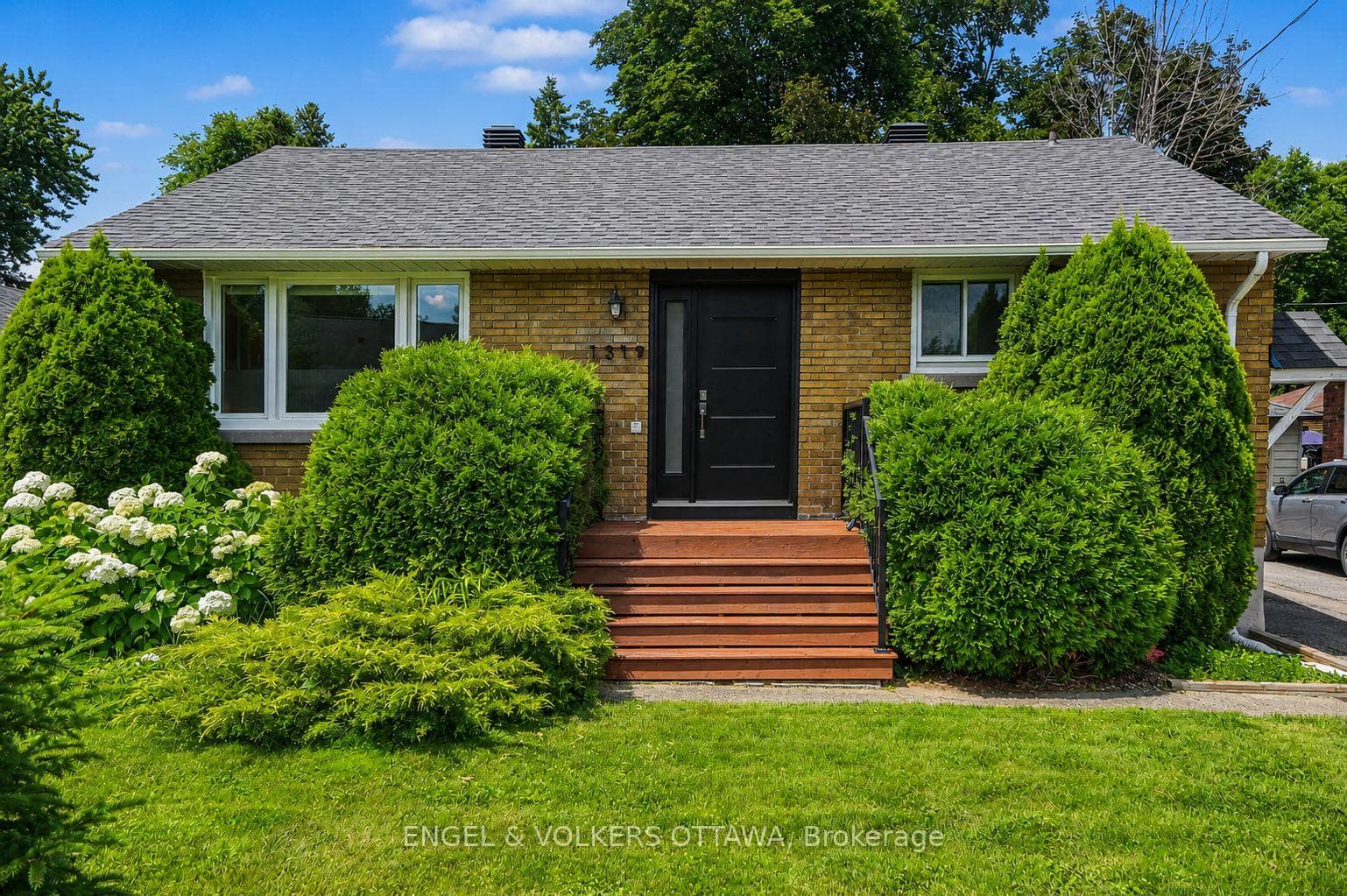 1319 Kingston Avenue photo 1
