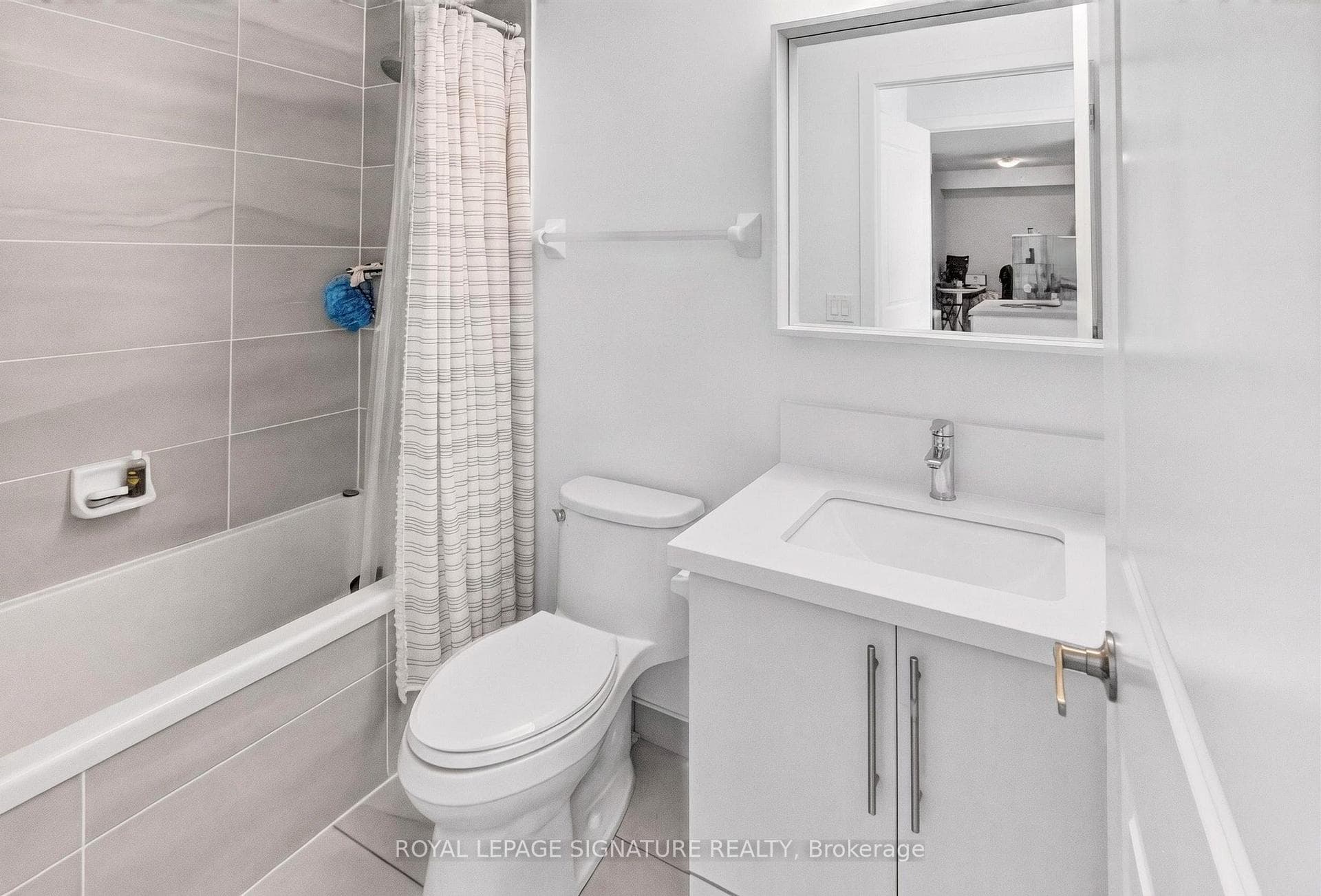 4699 Glen Erin Drive Unit 1504 photo 31