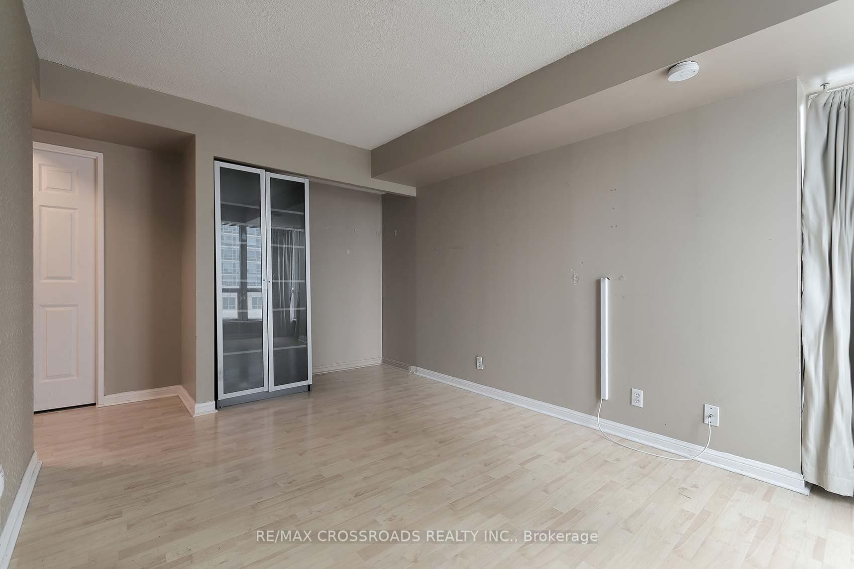 1 Lee Centre Drive Unit 612 photo 11