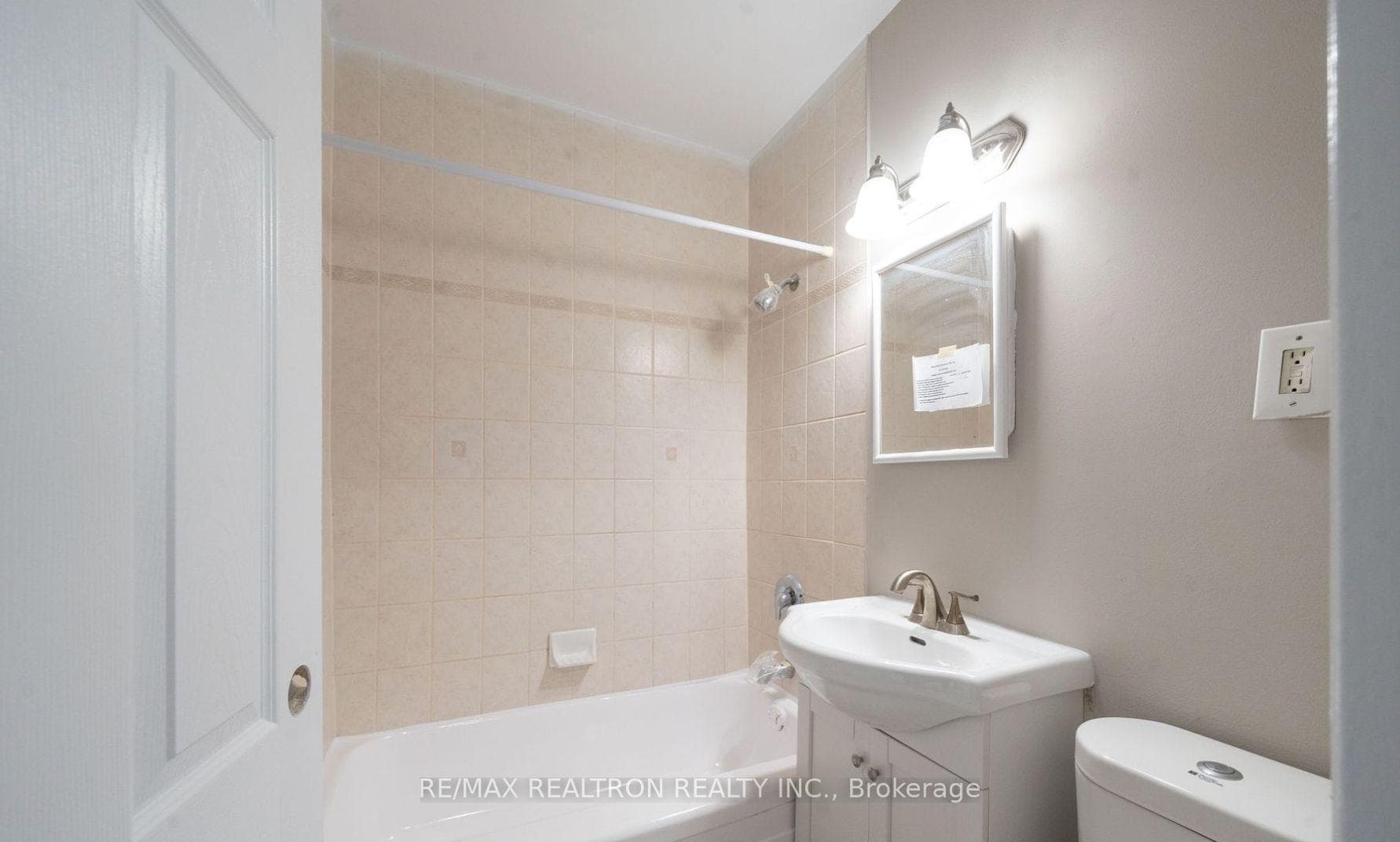 468 Ottawa Street Unit 723B photo 8