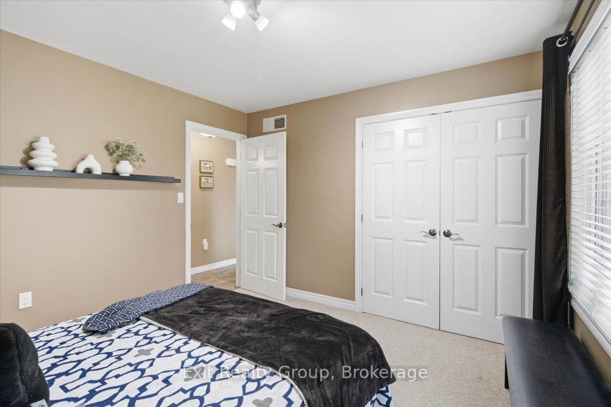 267 Raglan Street photo 23