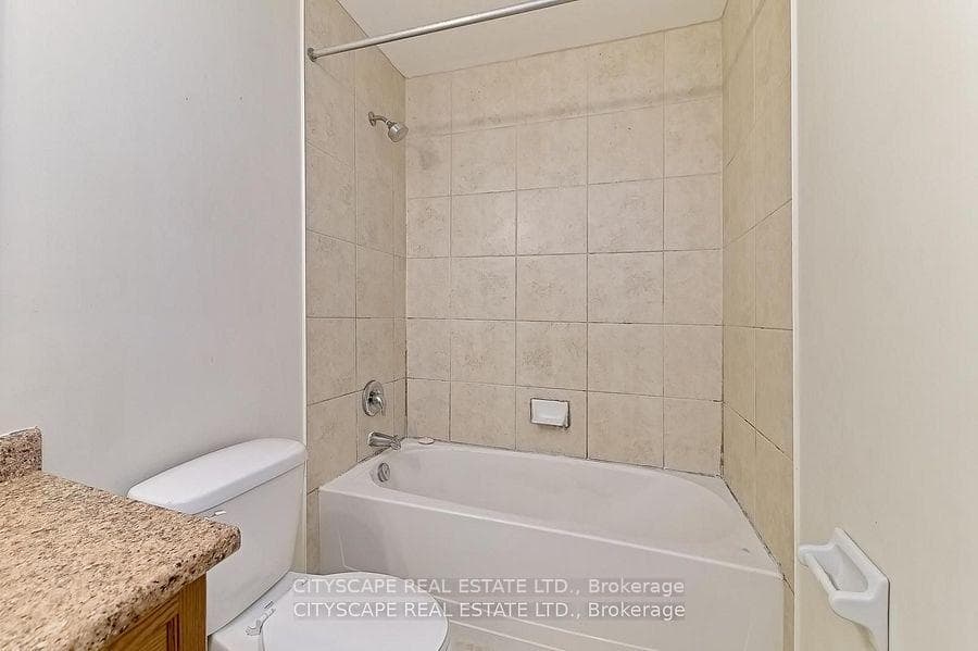 128 Palacebeach Trail photo 21