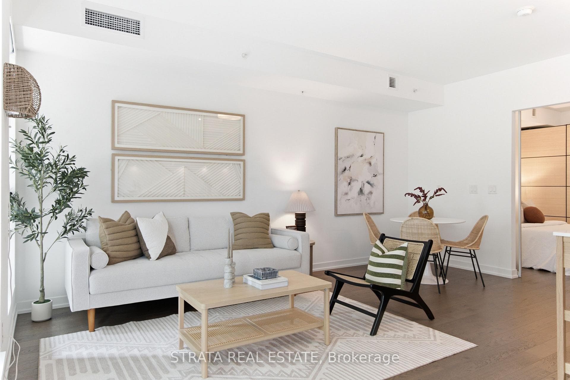 530 Indian Grove Unit 302 photo 8