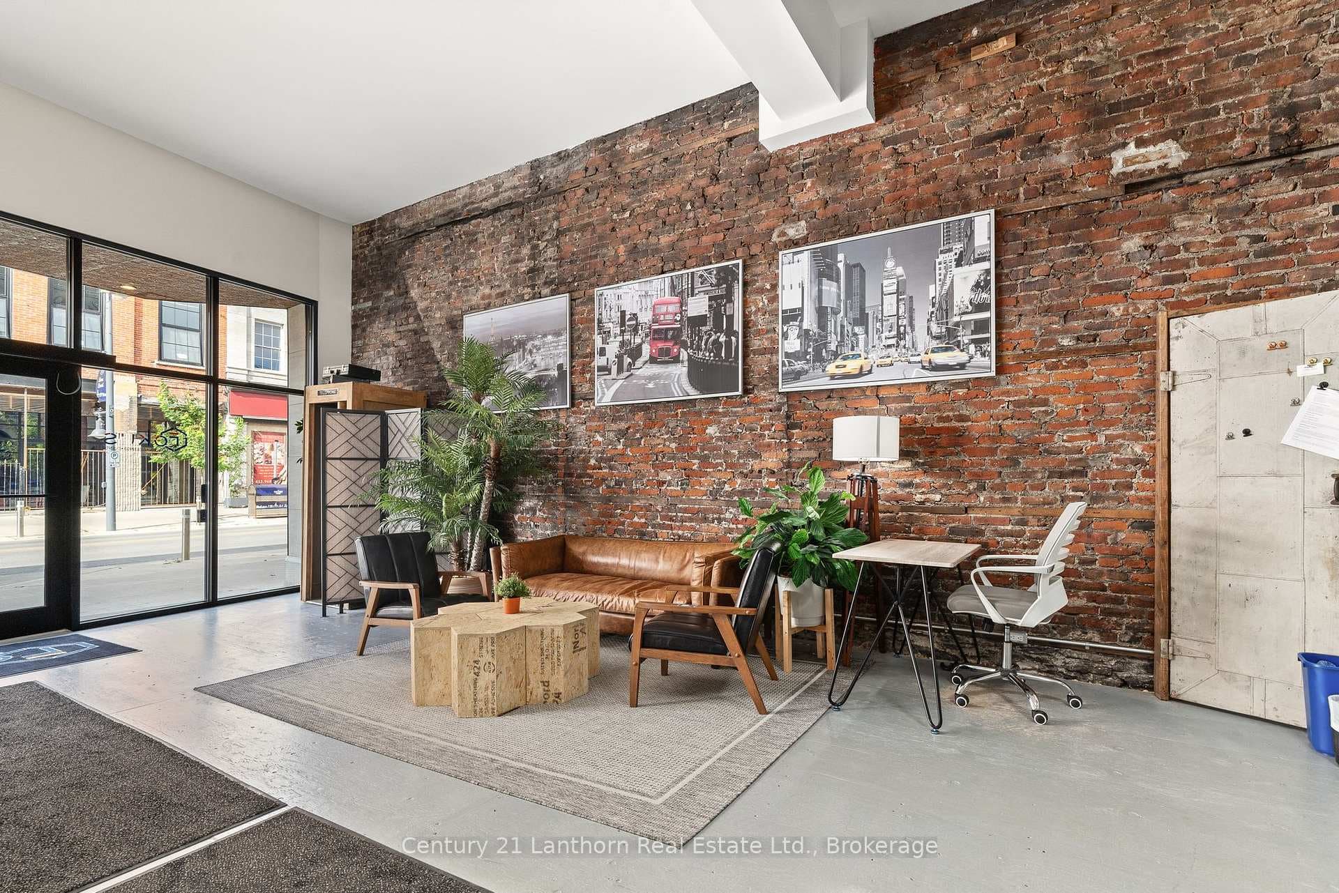 233 Front Street photo 14