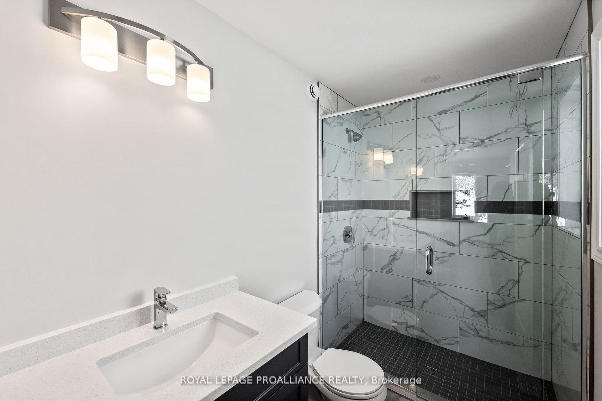 180 Homewood Avenue photo 27