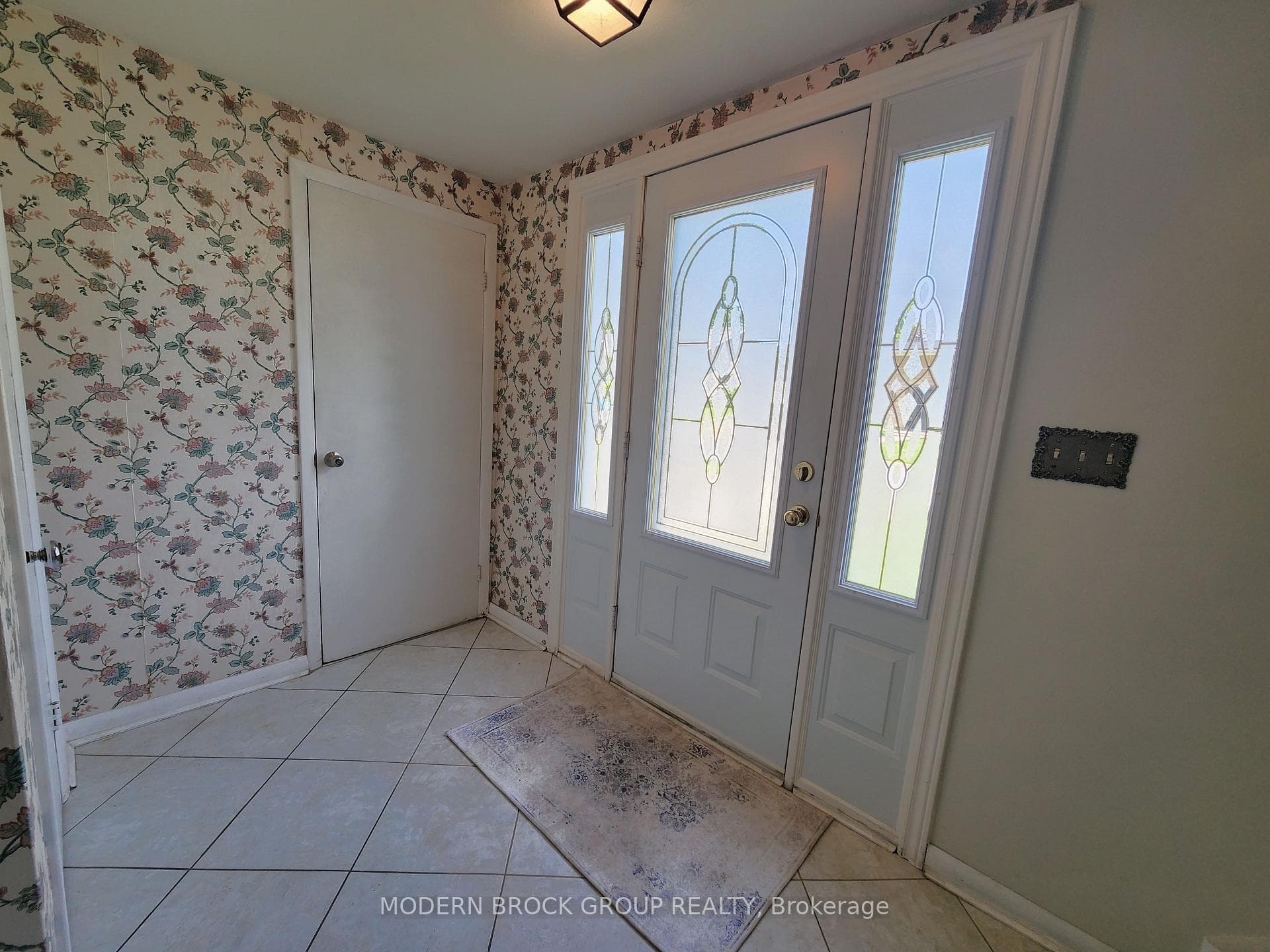 2 Woodlawn Place photo 7